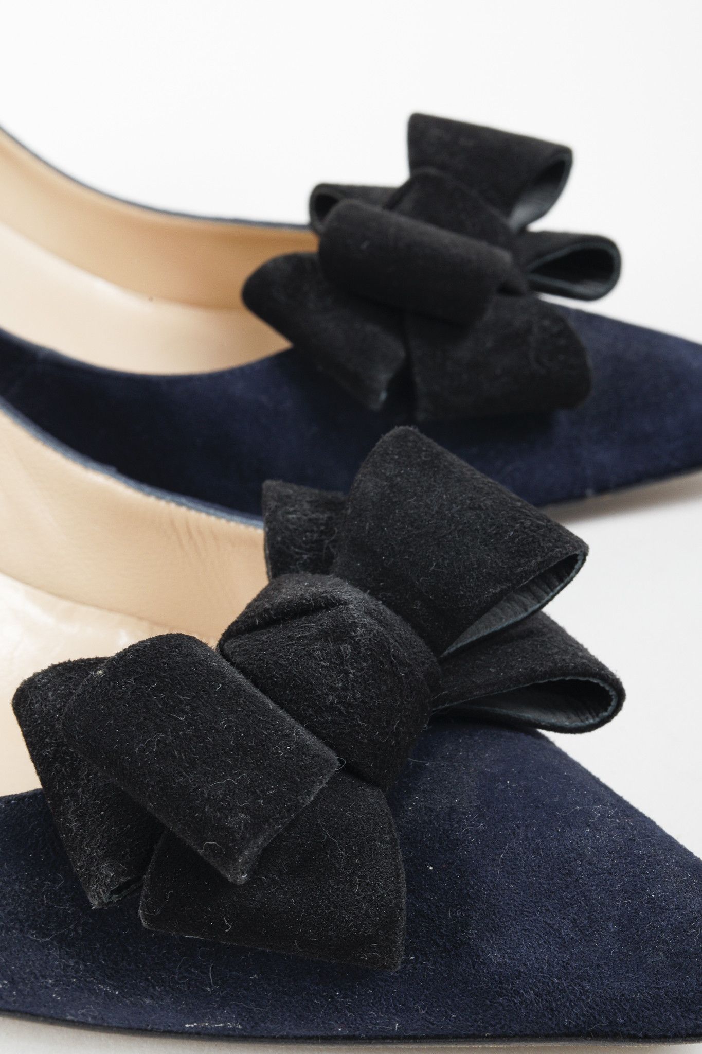 Manolo Blahnik Manolo Blahnik Lisane Bow Pumps Size US 11 / IT 41 - 7 Thumbnail