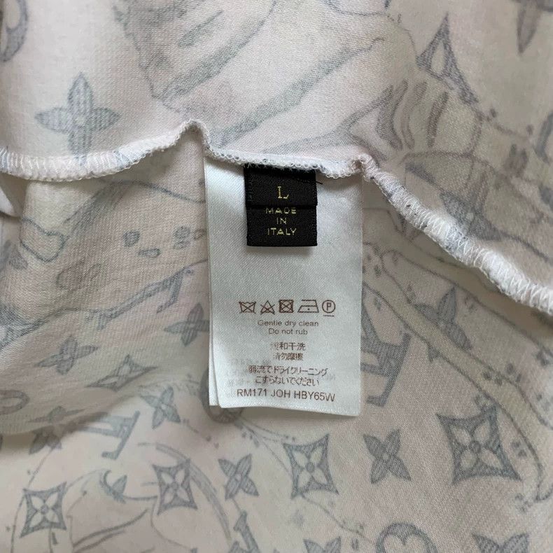 Louis Vuitton Louis Vuitton Zoo short sleeves Size US L / EU 52-54 / 3 - 5 Thumbnail