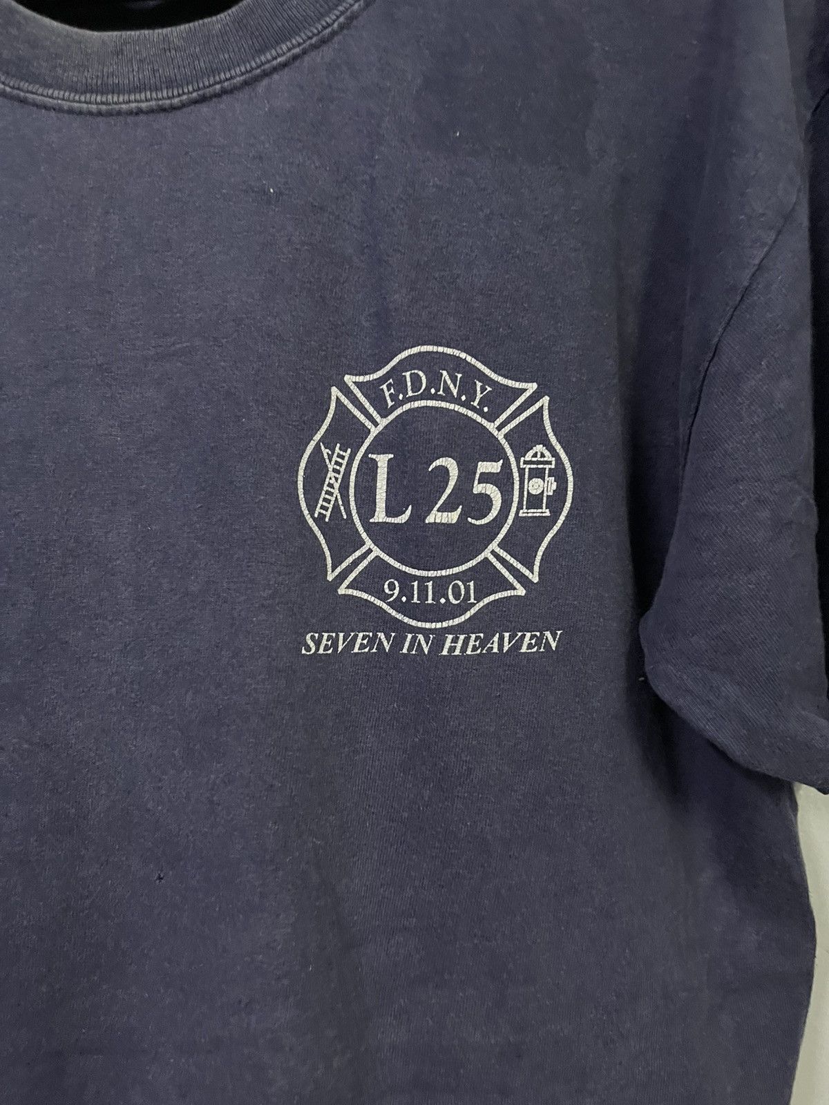 Vintage VINTAGE FIRE FIGHTER LOONEY TONES Size US L / EU 52-54 / 3 - 3 Thumbnail