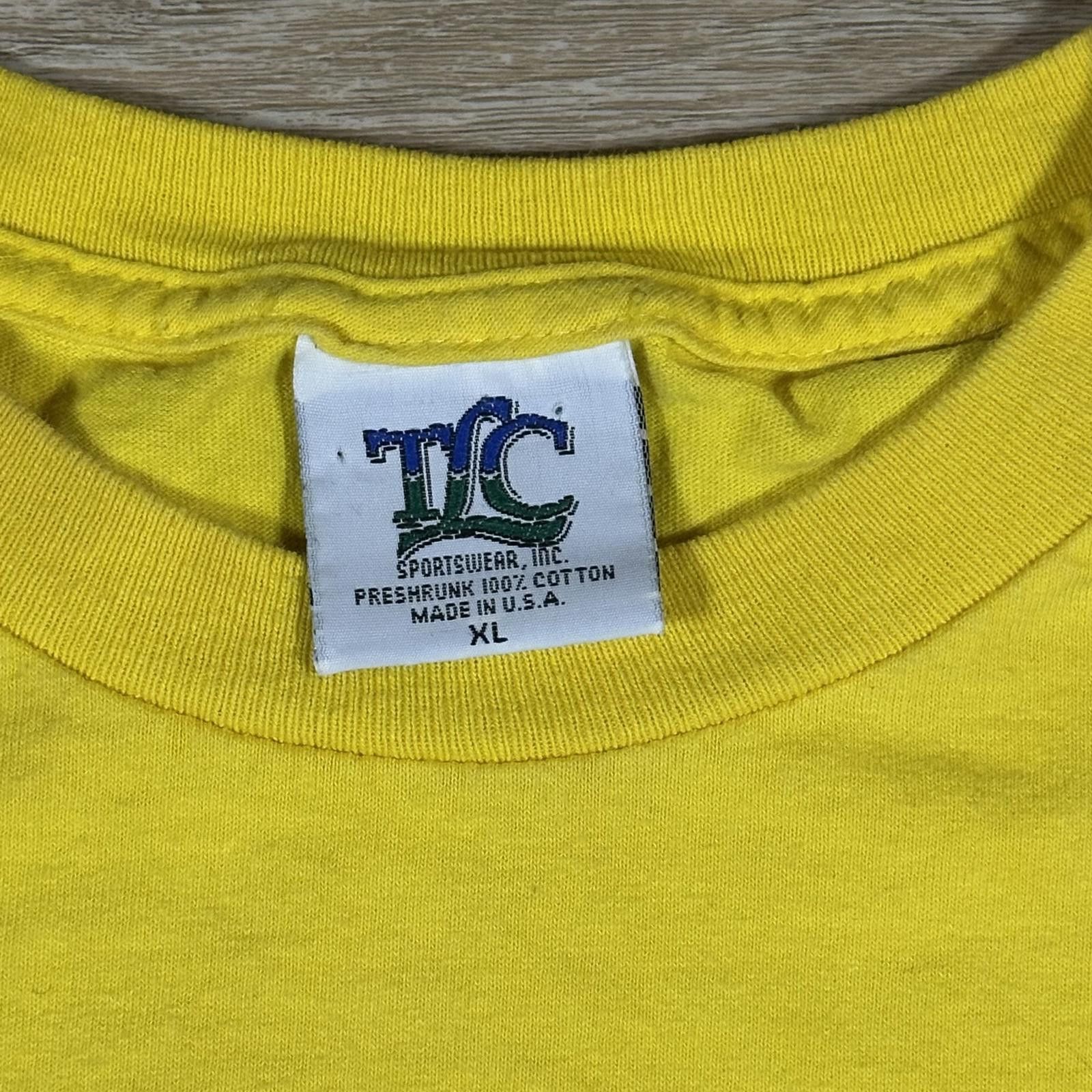 Other T/C Sportswear Unisex T-Shirt XL Yellow Ducks Vintage Size US XL / EU 56 / 4 - 3 Thumbnail