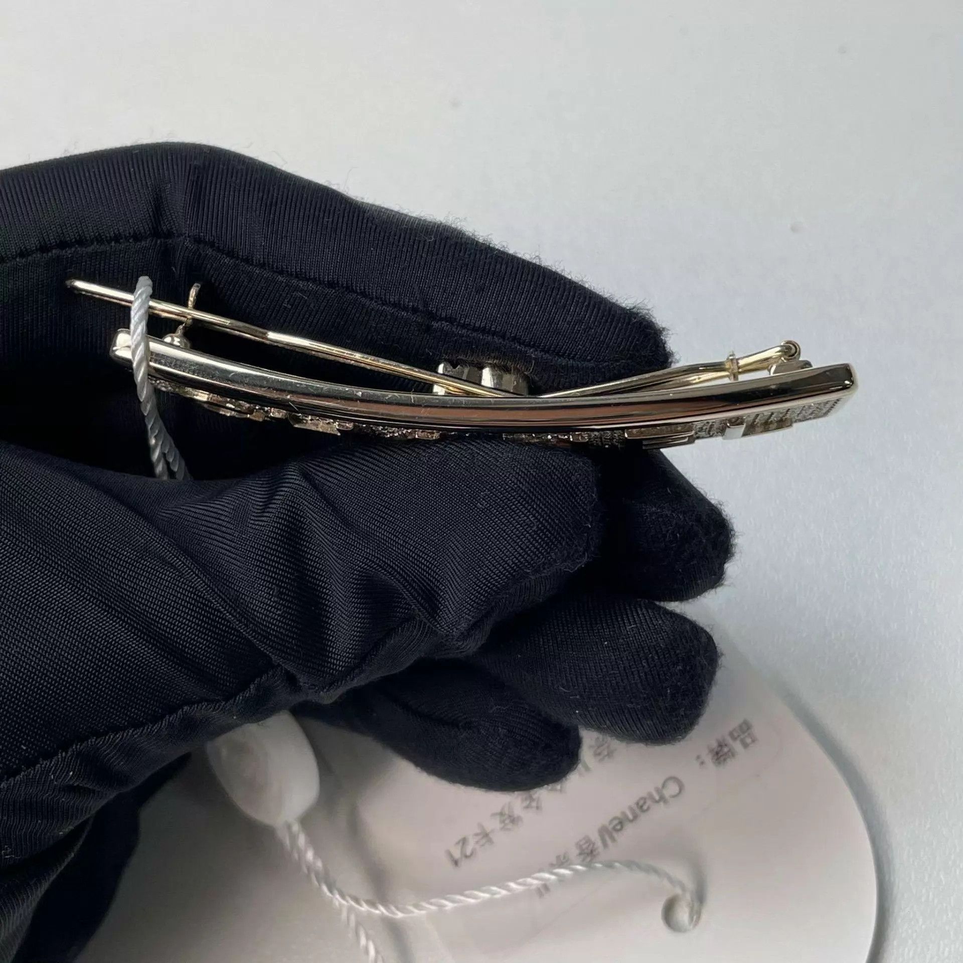 Chanel Chanel 2021 Full Rhinestone Hair Clip Size ONE SIZE - 6 Thumbnail