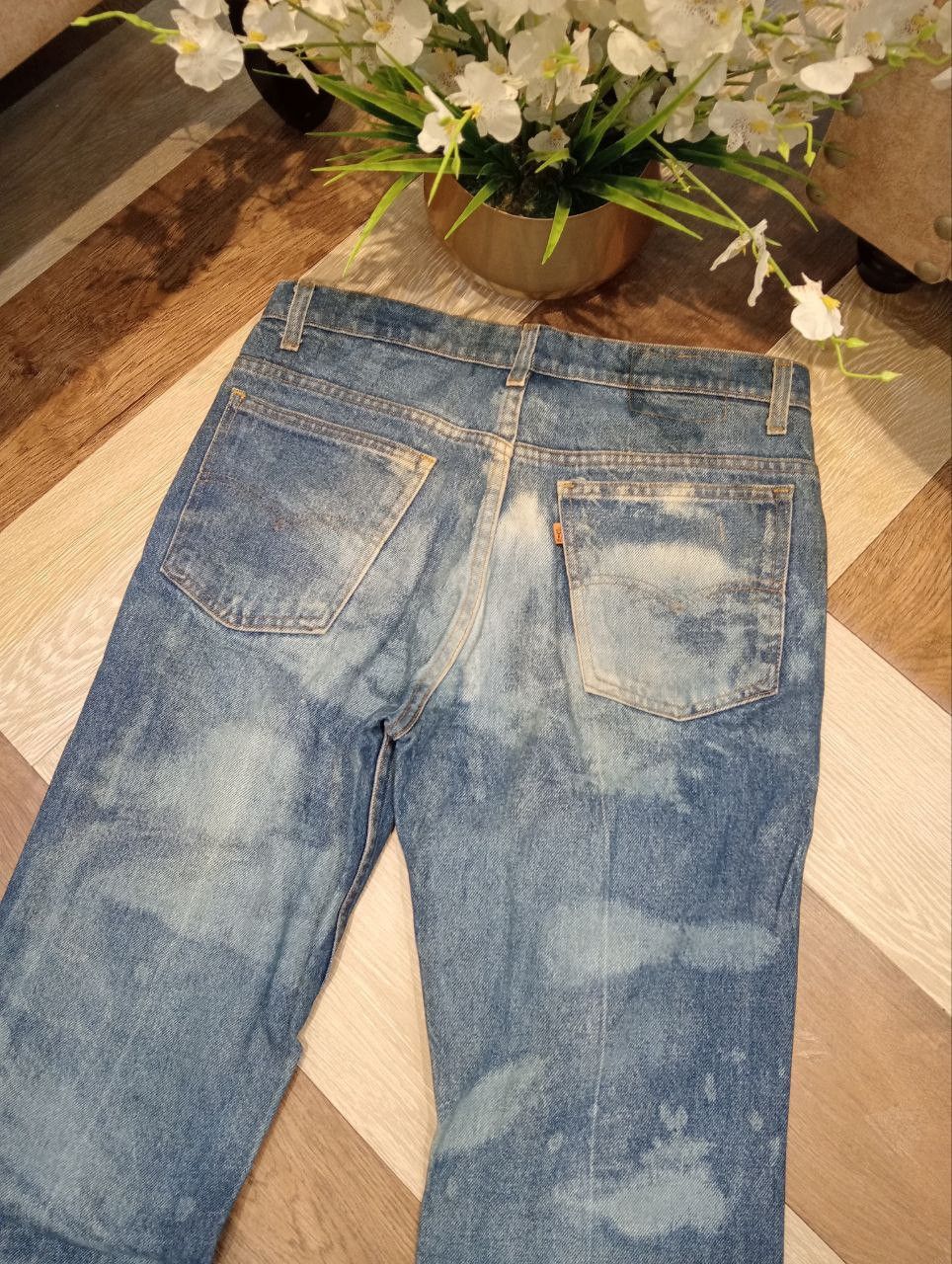 Levi's Vintage Clothing VINTAGE LEVI'S ORANGE TAB BLEACH FLARED JEANS Size US 33 - 13 Thumbnail