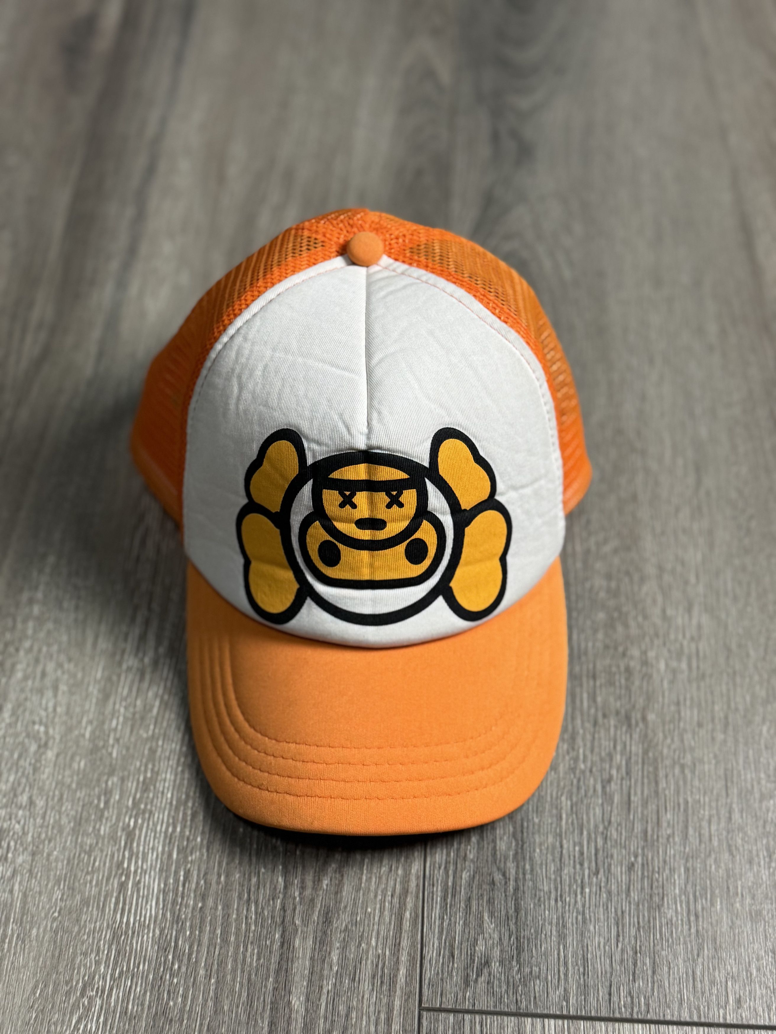 Bape × Kaws Bape x Kaws - 2005 Trucker Hat Size ONE SIZE - 1 Thumbnail