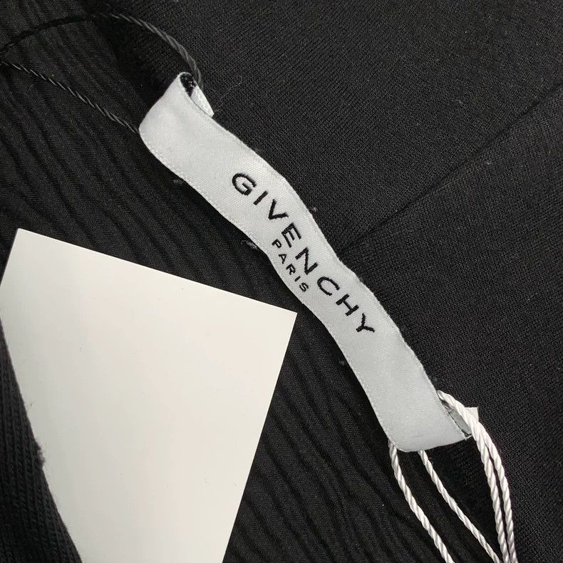 Other Givenchy Men's black hoodie Size US M / EU 48-50 / 2 - 6 Thumbnail