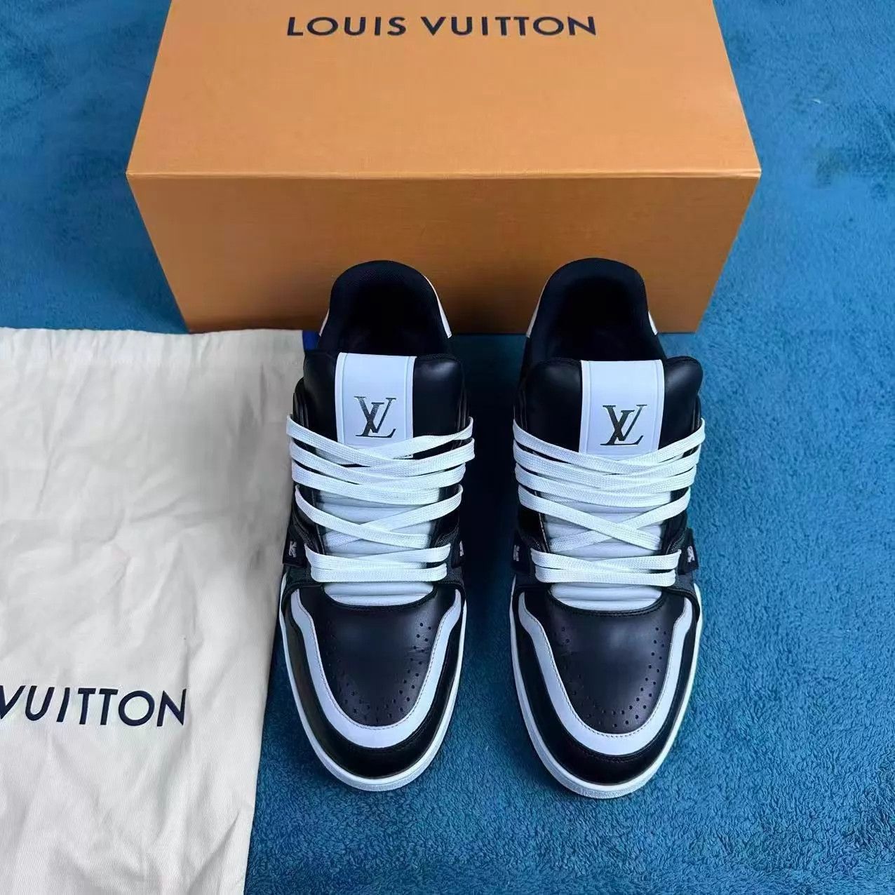 Louis Vuitton lv trainer new jacquard leather low-top black US8/42 Size US 9 / EU 42 - 1 Thumbnail