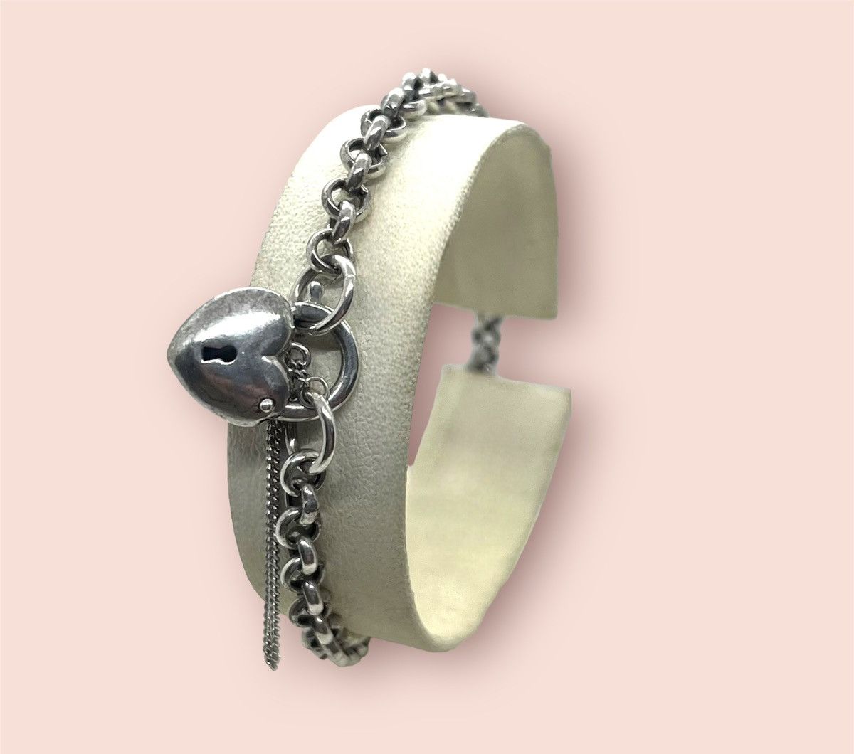 Vintage Vintage Bracelet Silver Belcher Link Heart Lock Charm Size ONE SIZE - 4 Thumbnail