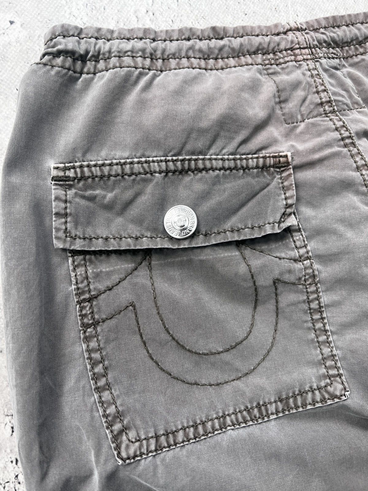 True Religion VINTAGE CARGO BONDAGE TRUE RELIGION PANTS Y2K Size US 30 / EU 46 - 6 Thumbnail