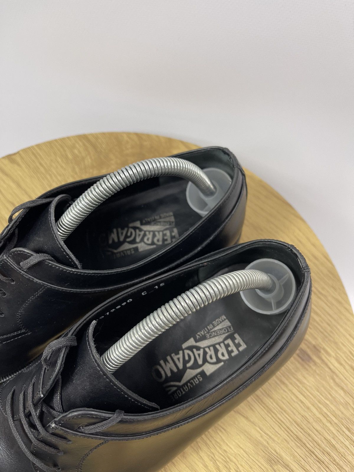 Salvatore Ferragamo Salvatore Ferragamo Size 9 Dress Shoes Black Made in Italy Size US 9 / EU 42 - 4 Thumbnail