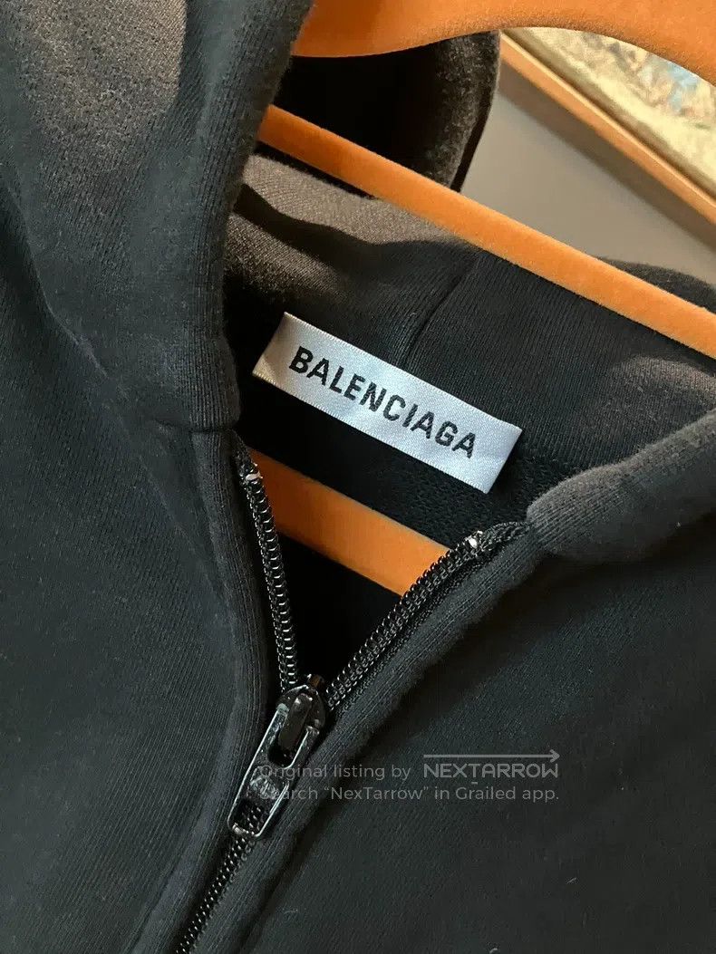 Balenciaga Balenciaga Letter Logo Printed Black Hooded Zip-up Sweatsh Size US S / EU 44-46 / 1 - 5 Thumbnail