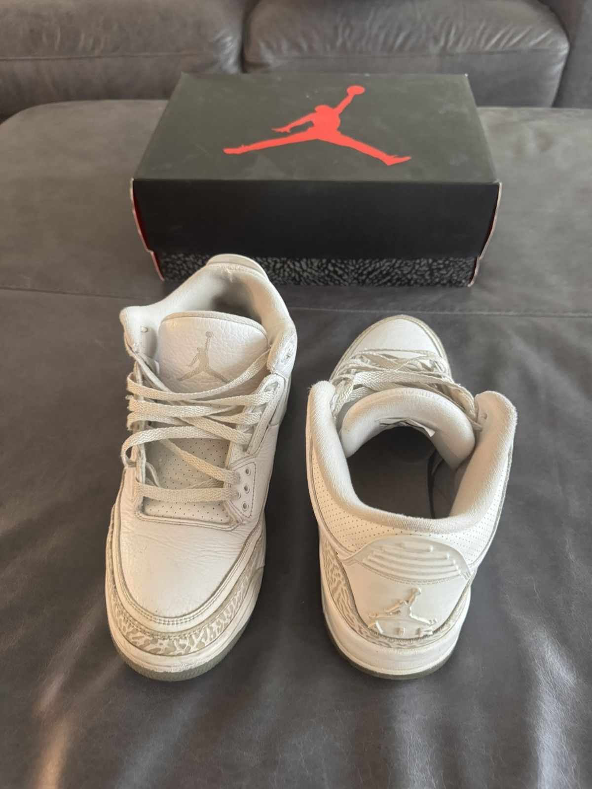 Jordan Brand Jordan 3 Retro Triple White Size US 10 / EU 43 - 1 Thumbnail