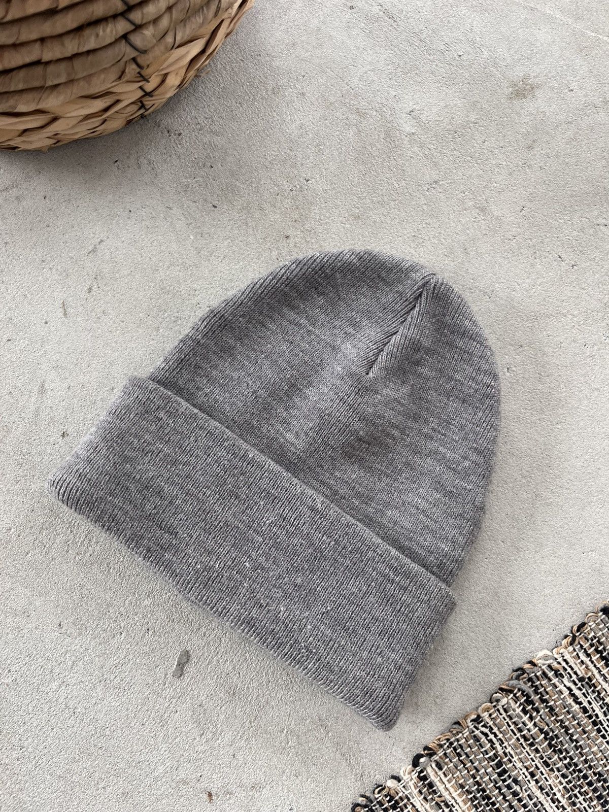 Carhartt Vintage Carhartt Light Grey Beanie Hat Center Logo sk8 Y2K Size ONE SIZE - 3 Thumbnail