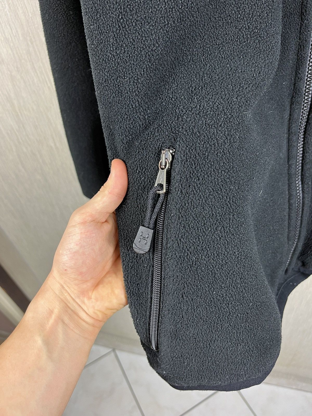 Haglofs × Vintage Vintage Haglofs y2k light jacket fleece sherpa chest logo Size US XL / EU 56 / 4 - 12 Thumbnail