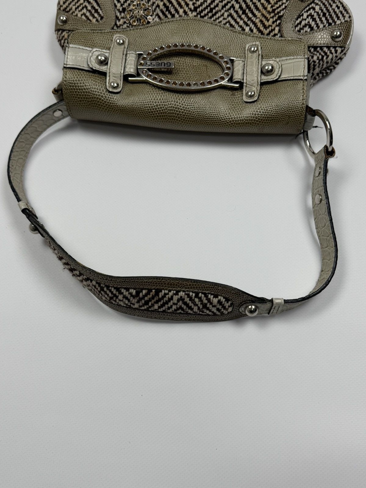 Guess Vintage 00s Guess Y2K Shoulder Bag Size ONE SIZE - 8 Thumbnail