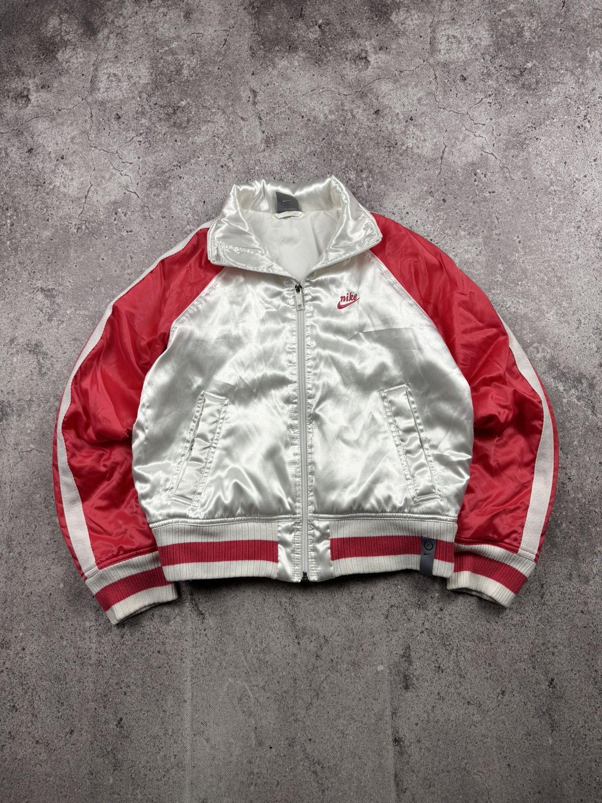 Nike VINTAGE NIKE Y2K BIG SWOOSH LOGO NYLON BOMBER PINK JACKET Size S / US 4 / IT 40 - 5 Thumbnail