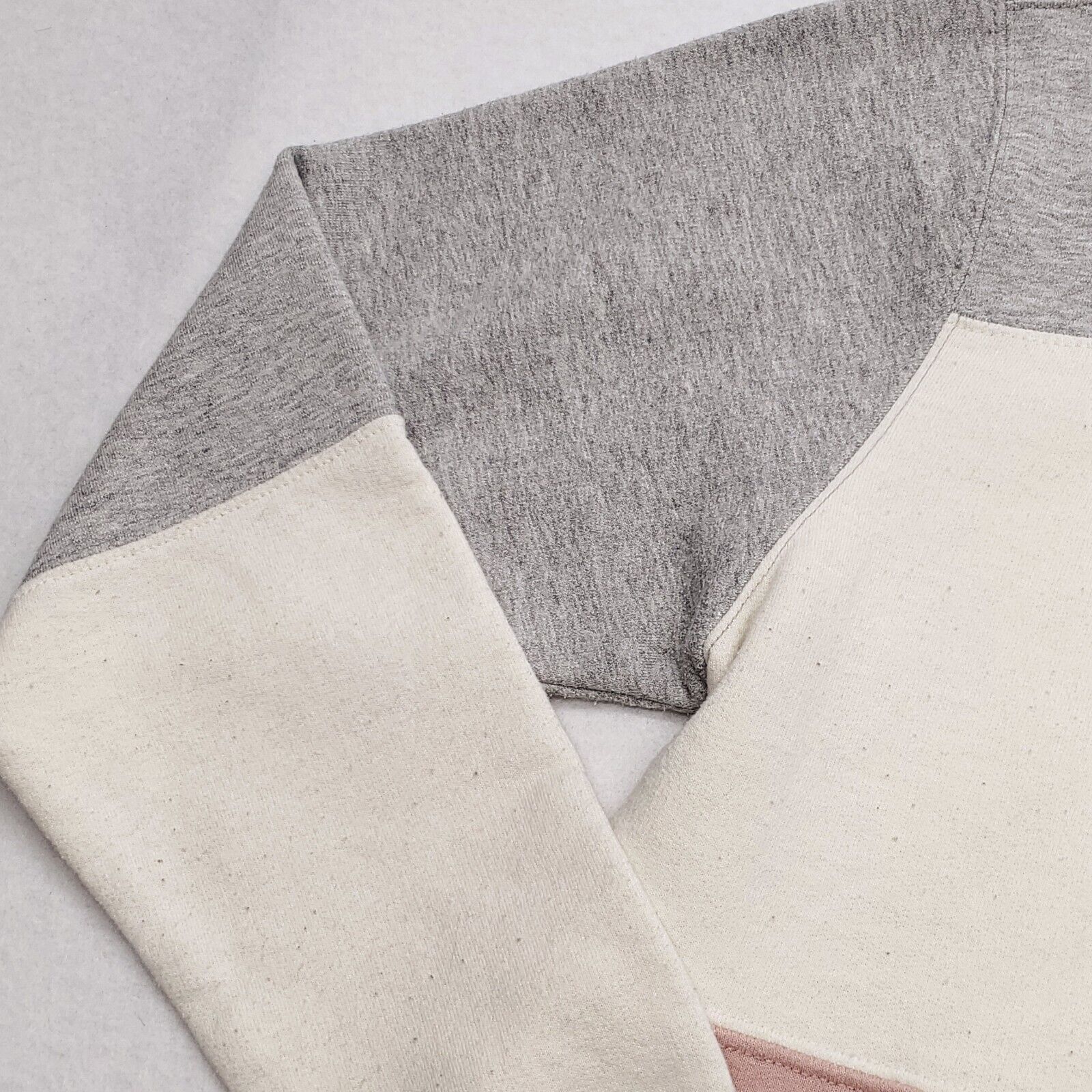 Champion Champion Casual Pullover Sweatshirt Womens Size M Gray White Size M / US 6-8 / IT 42-44 - 5 Thumbnail