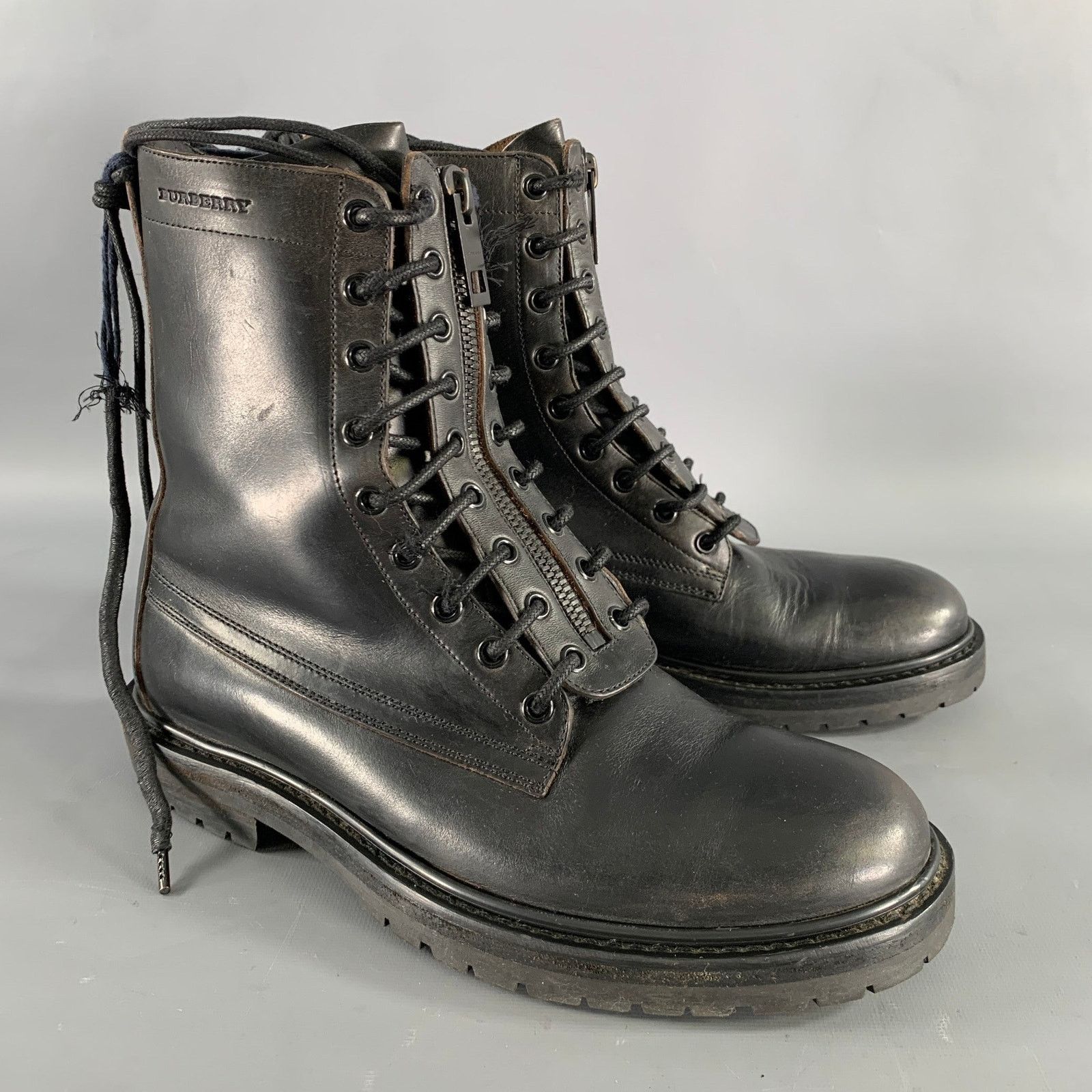 Burberry BURBERRY Size 8 Black Leather Lace Up Boots Size US 8 / EU 41 - 1 Thumbnail