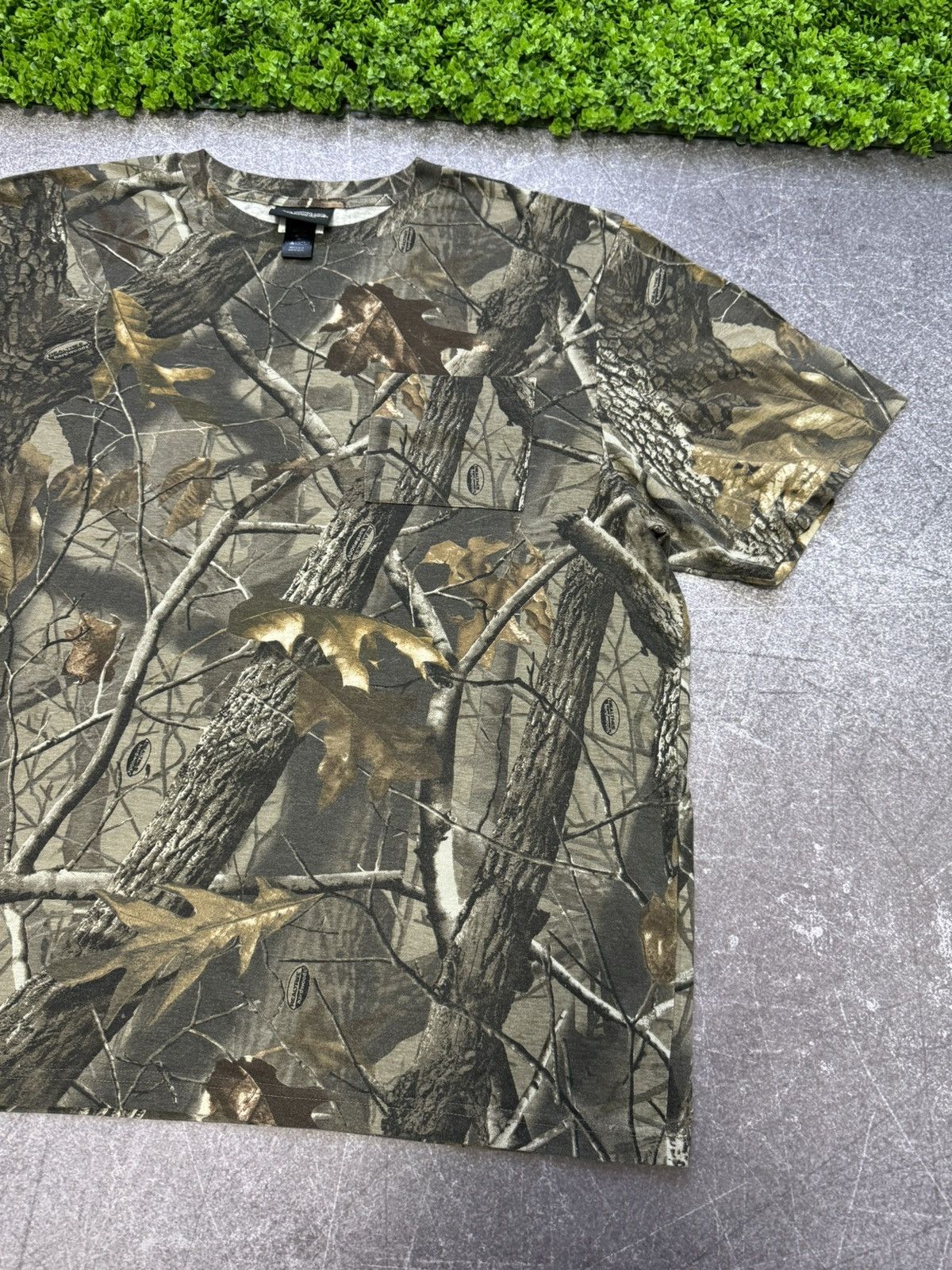 Realtree Vintage Y2k Winchester Realtree Camo T-Shirt Size US XL / EU 56 / 4 - 7 Thumbnail