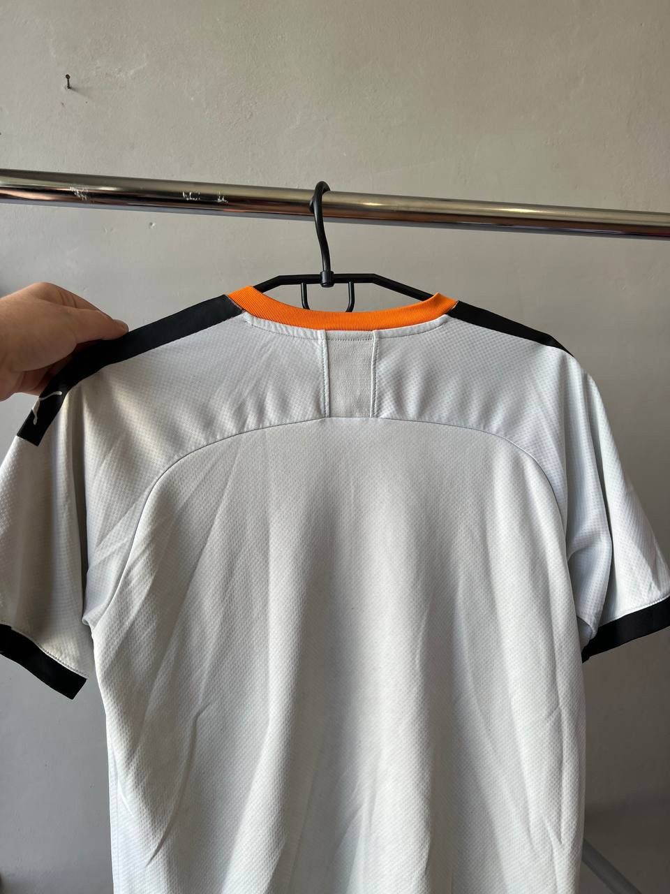 Puma 2019/20 VALENCIA CF HOME SOCCER FOOTBALL JERSEY SHIRT PUMA Size US M / EU 48-50 / 2 - 17 Thumbnail