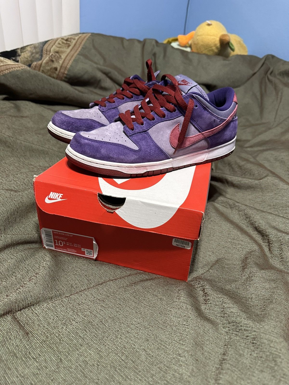 Nike Nike Dunk Low Retro Vol. 1 SP ' Plum ' 2020 Size US 10.5 / EU 43-44 - 1 Thumbnail