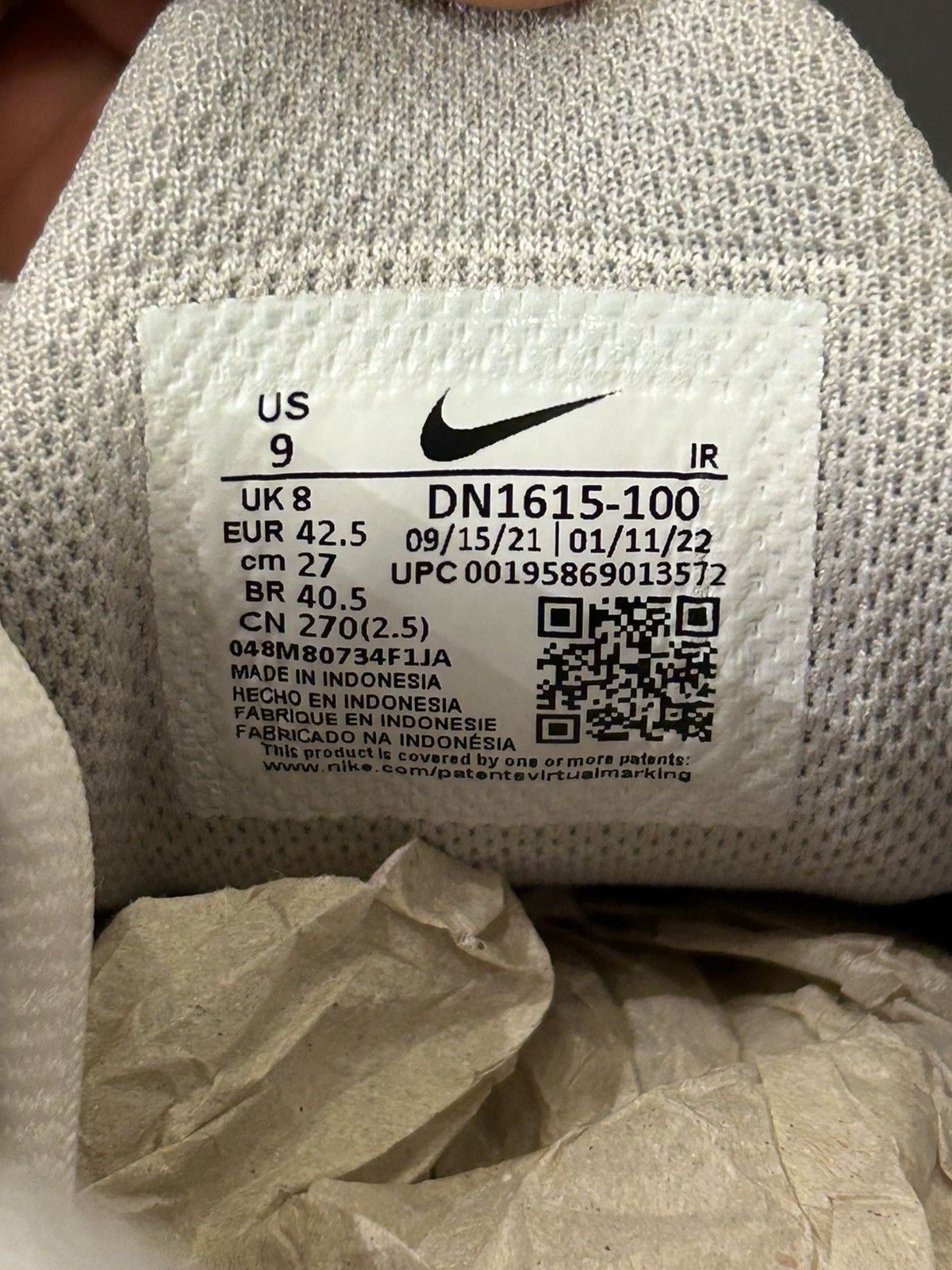 Nike × Supreme Nike Supreme Shox White Size US 9 / EU 42 - 6 Thumbnail