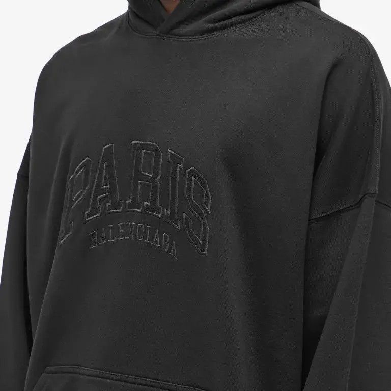 Balenciaga o1la1rc1a1024 Cities Paris Hoodie Oversized in Black Size US XS / EU 42 / 0 - 7 Thumbnail
