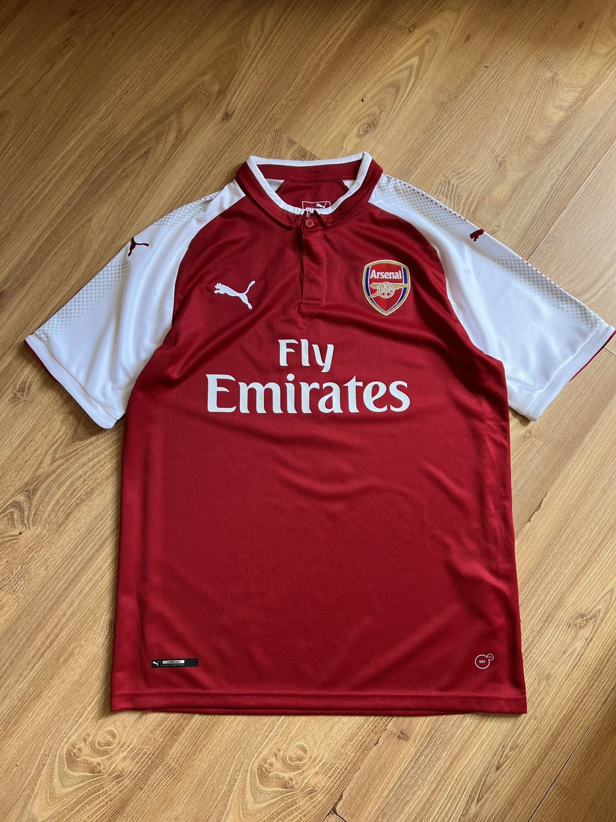 Puma × Vintage Arsenal 17/18 Home Jersey Lacazette #9 Size US M / EU 48-50 / 2 - 2 Thumbnail