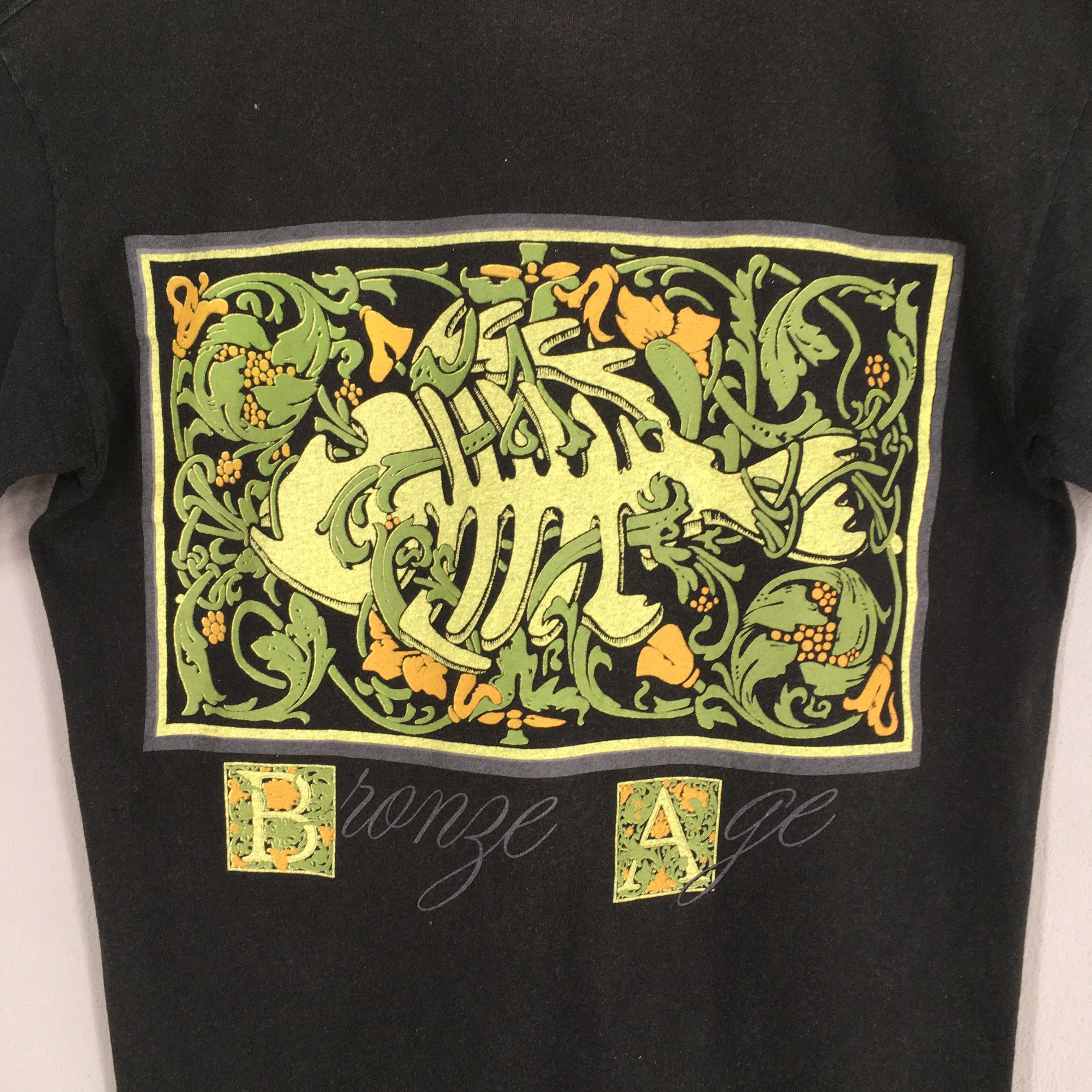 Other Vintage Bronze Age Skate Fish Bones Black T shirt Small Size US S / EU 44-46 / 1 - 7 Thumbnail