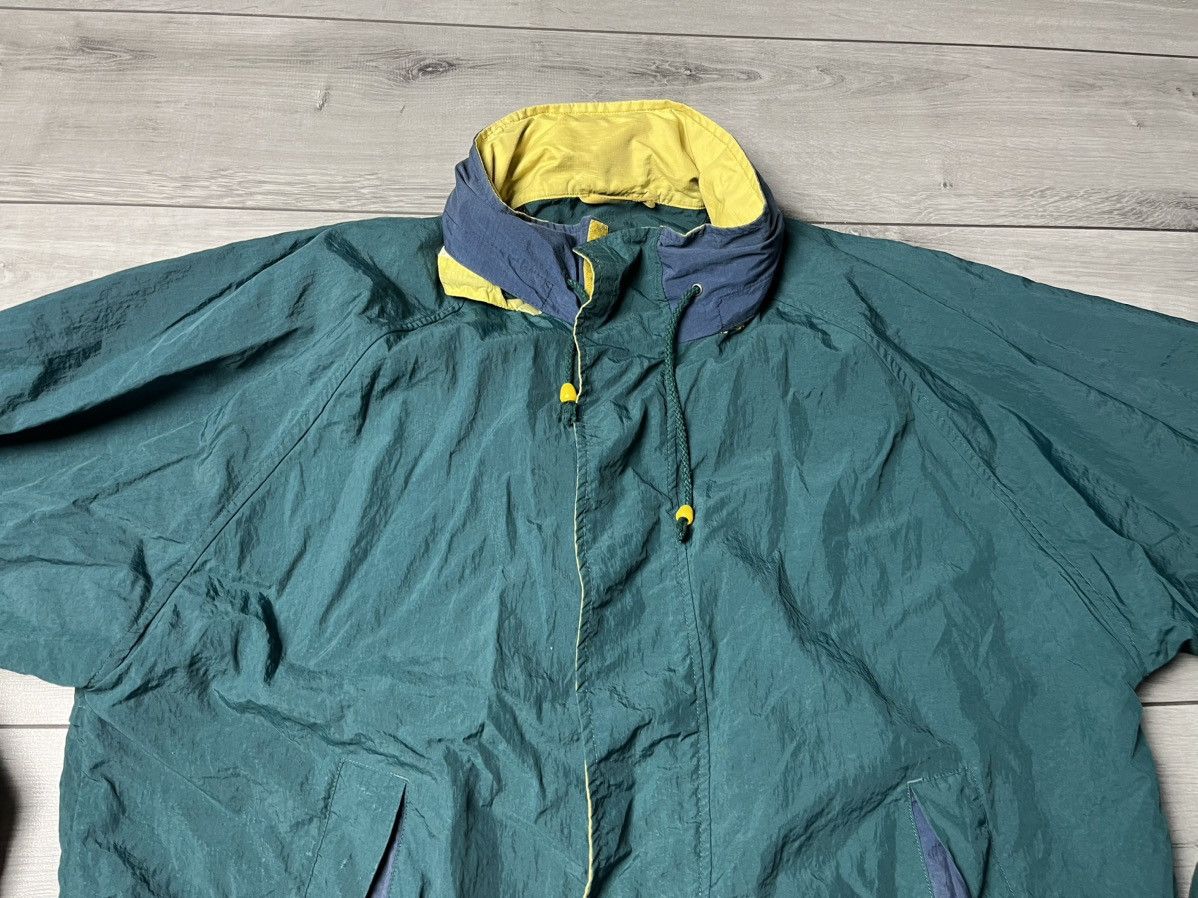 Tommy Hilfiger Vintage Tommy Hilfiger light jacket size XXLarge Size US XXL / EU 58 / 5 - 3 Thumbnail
