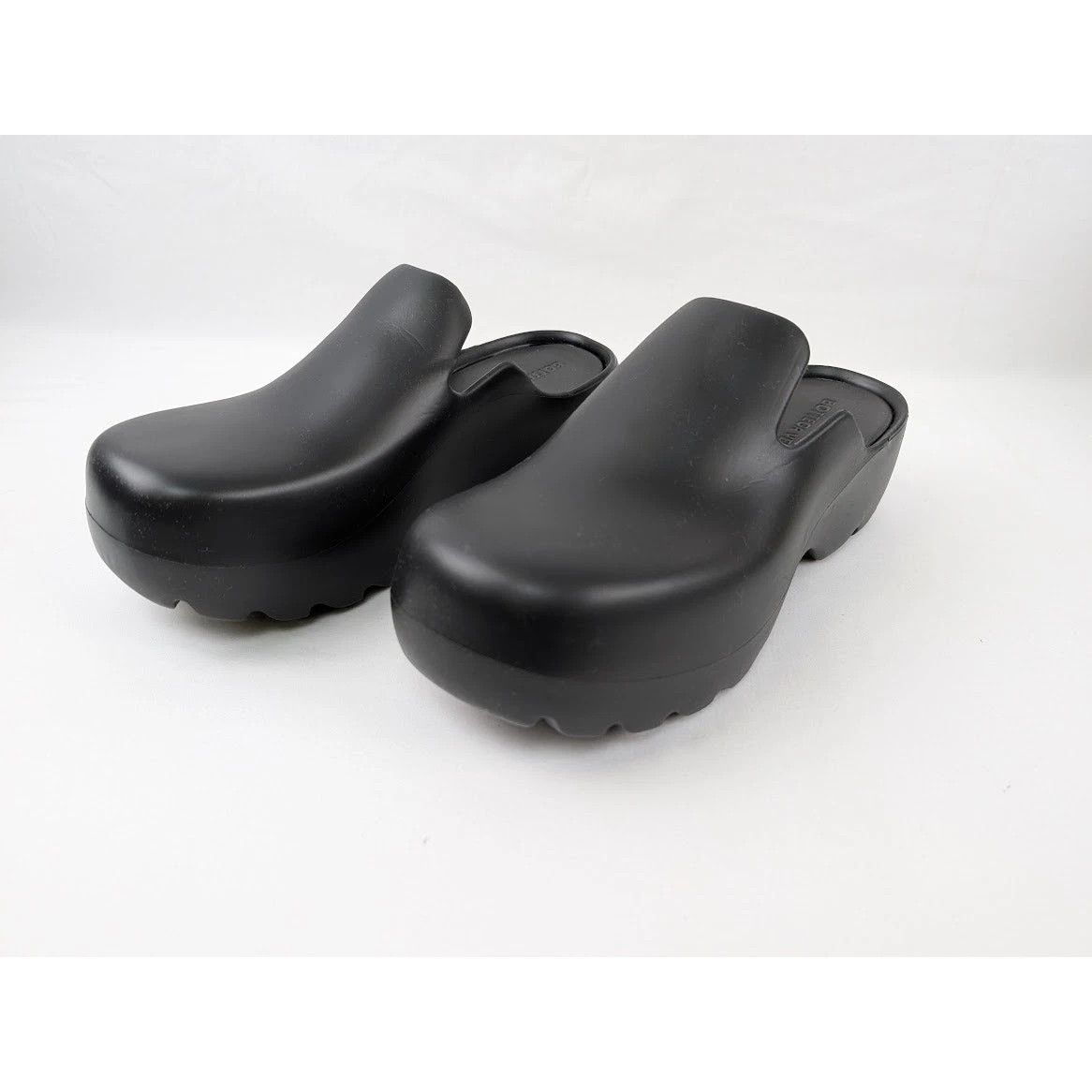 Bottega Veneta o1rshd1 Q:2 / Gel Rubber Flash Slipper in Black Size US 12 / EU 45 - 8 Thumbnail