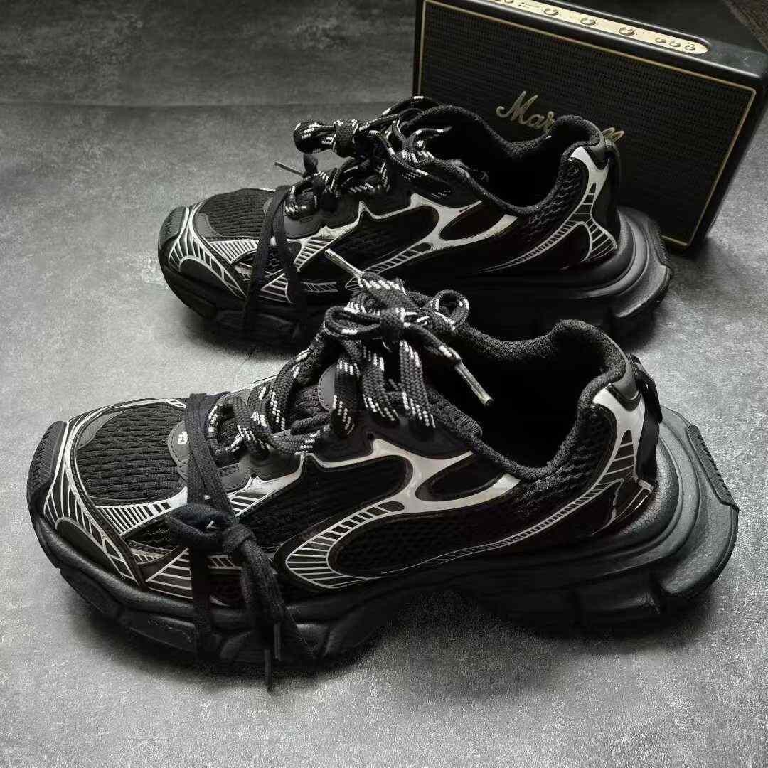 Balenciaga Balenciaga Multi Lowtop Sneakers XXXL Men Size US 10 / EU 43 - 1 Thumbnail