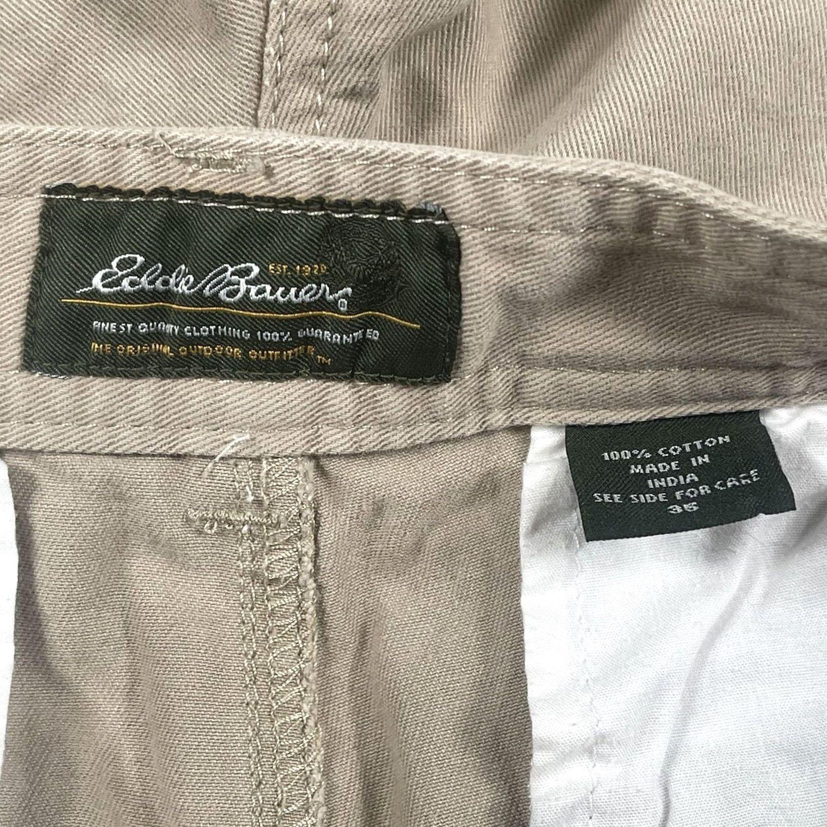 Eddie Bauer Eddie Bauer Shorts Mens Size 35 Beige Flat Front Khaki Chino 100% Cotton Regular Fit Mens Size US 35 - 7 Thumbnail