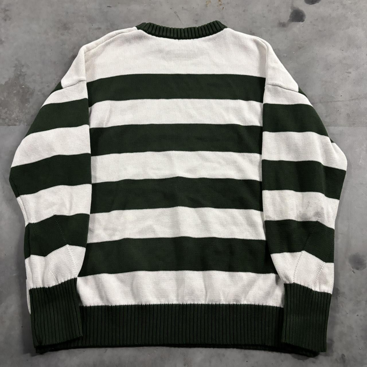 Vintage Crazy Vintage Y2K/2000s White & Green Striped Streetwear Sweater! Fits L Size US L / EU 52-54 / 3 - 5 Thumbnail