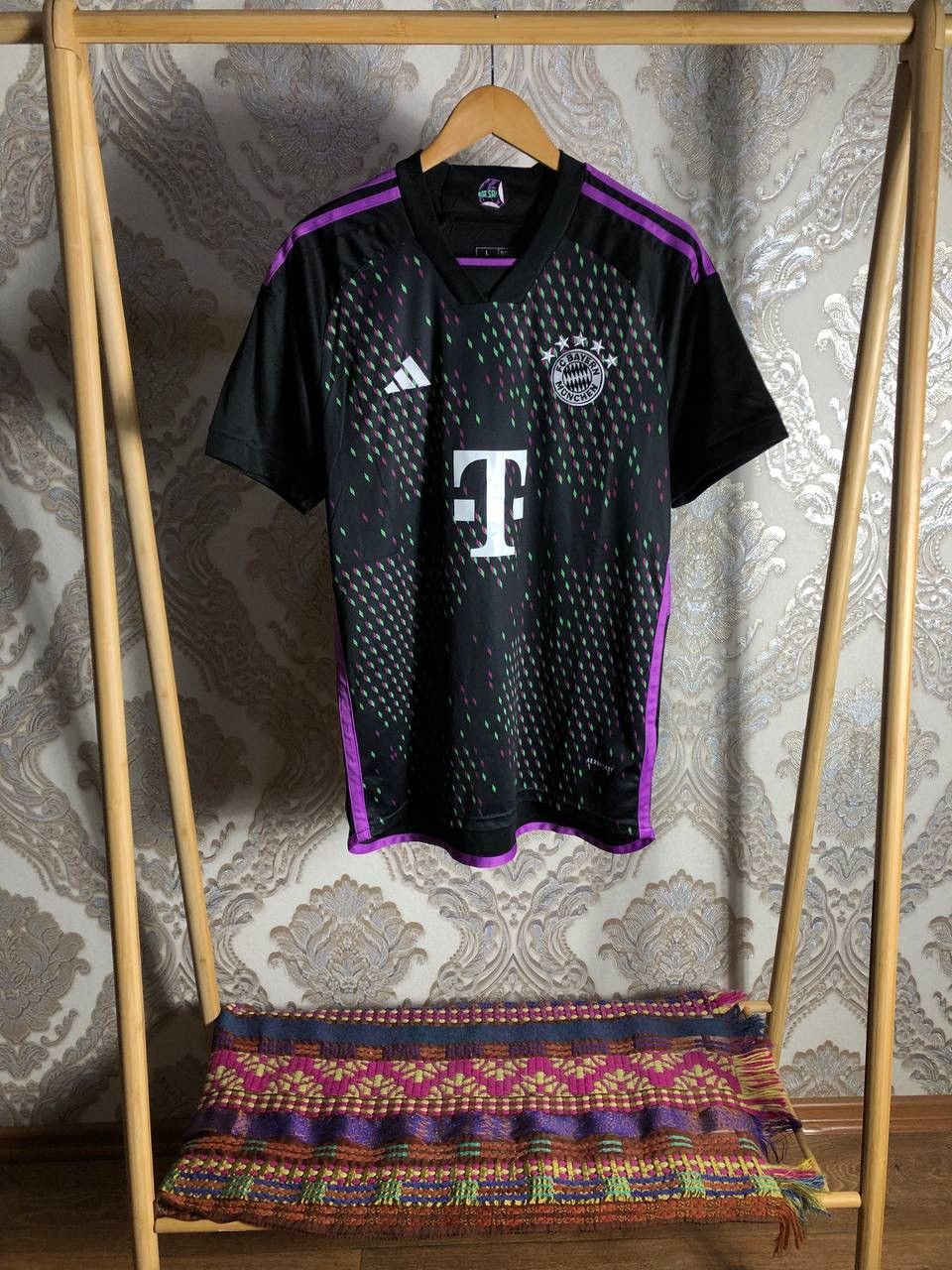 Adidas × Vintage VERY RARE ADIDAS FC BAYERN MÜNCHEN GERMANY SOCCER JERSEY Y2K Size US L / EU 52-54 / 3 - 3 Thumbnail