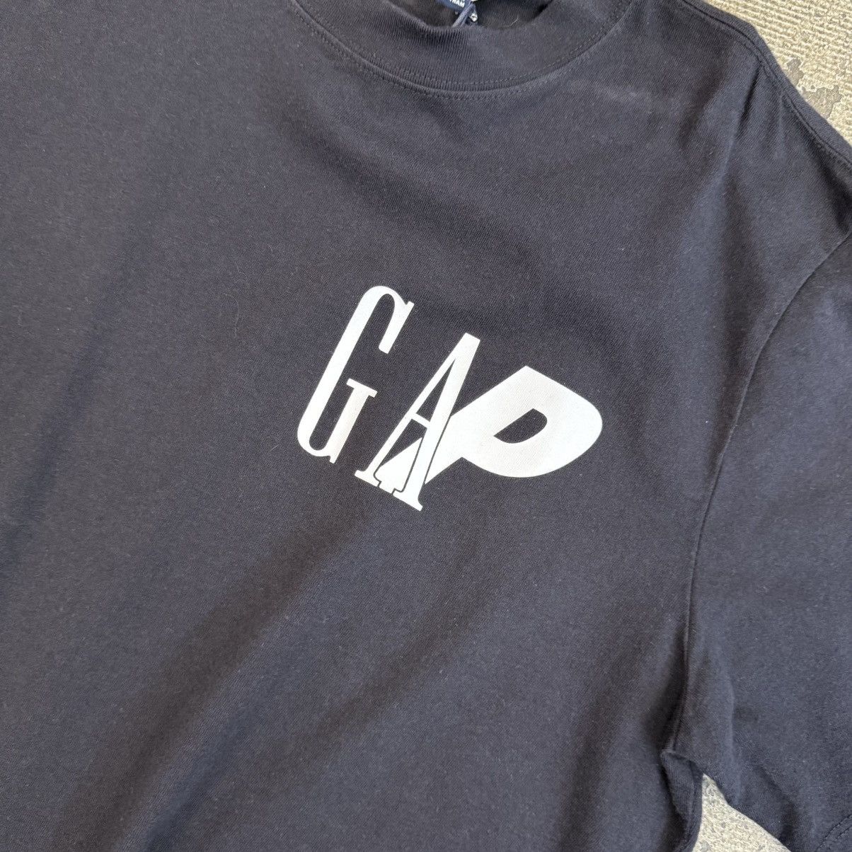 Gap × Palace Gap Palace Black Logo Tee Size US M / EU 48-50 / 2 - 3 Thumbnail