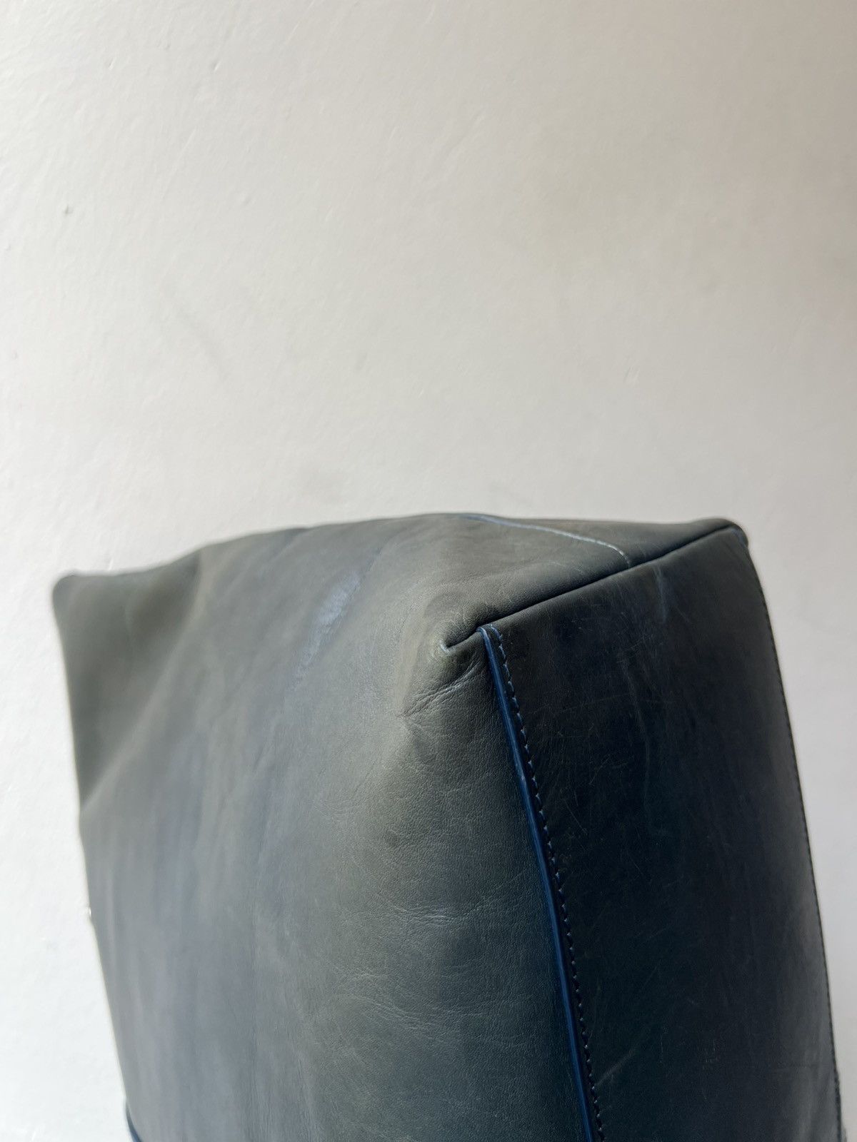 Tete Homme Tete Homme Japan Faded Patina All Leather Tote Bag Size ONE SIZE - 23 Thumbnail