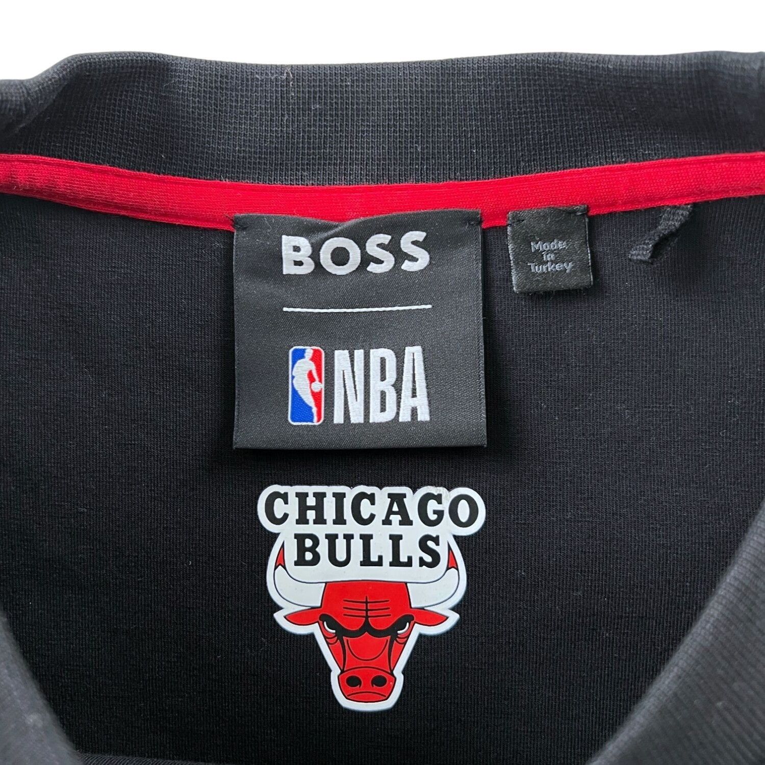 Hugo Boss × NBA Hugo Boss X Chicago Bulls NBA Collection Crewneck Sweatshirt Size US XXL / EU 58 / 5 - 5 Thumbnail