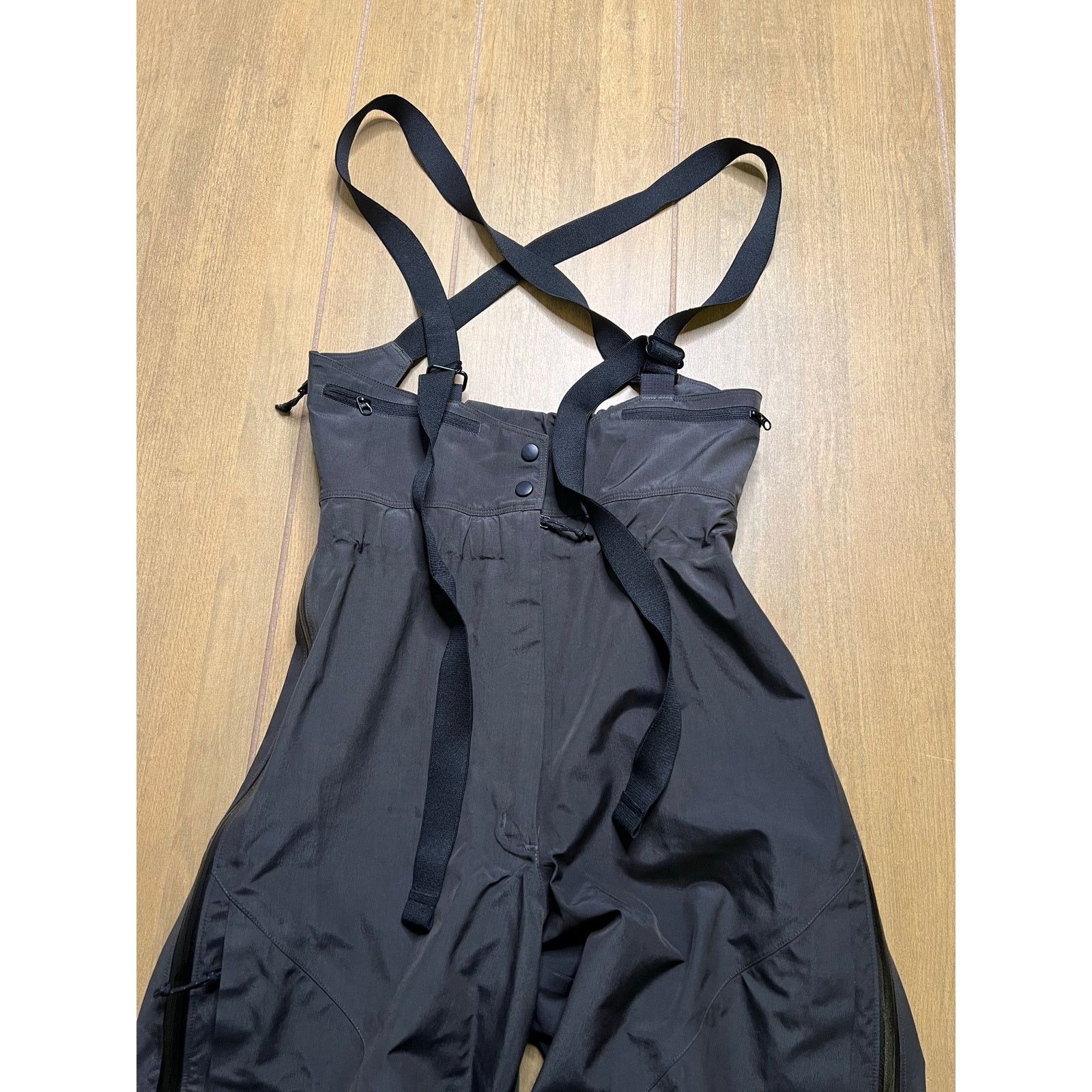 Arc'teryx Arc’teryx Gore-Tex Ski Bib Pants Women Small Black Snowboard Size 24" / US 00 / IT 34 - 9 Thumbnail