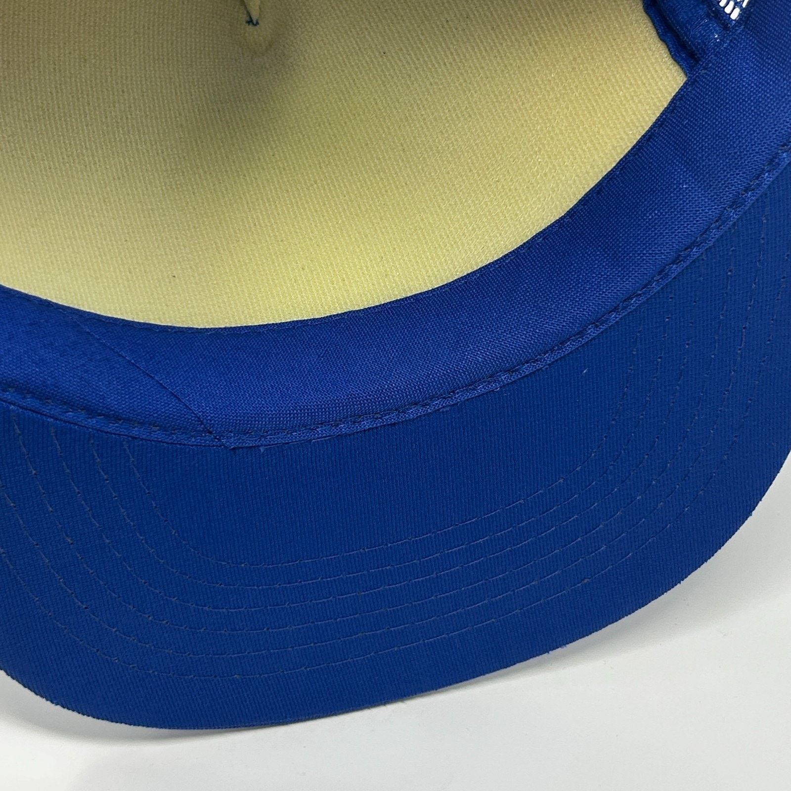 Vintage Vintage 80s Winnipeg Canada Trucker Hat Baseball Cap Size ONE SIZE - 5 Thumbnail