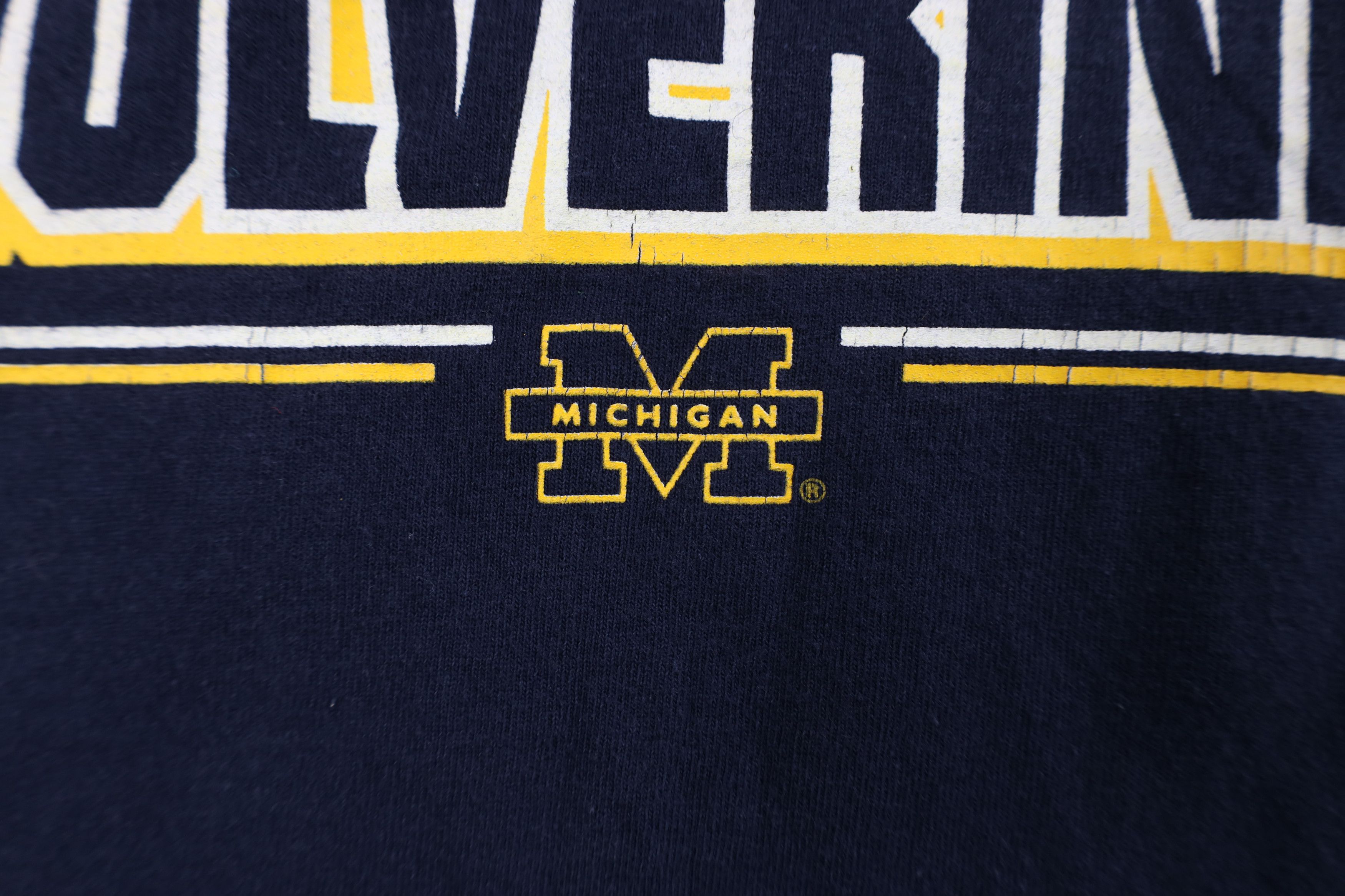 Vintage Vintage 90s University of Michigan Short Sleeve T-Shirt Size US XL / EU 56 / 4 - 5 Thumbnail