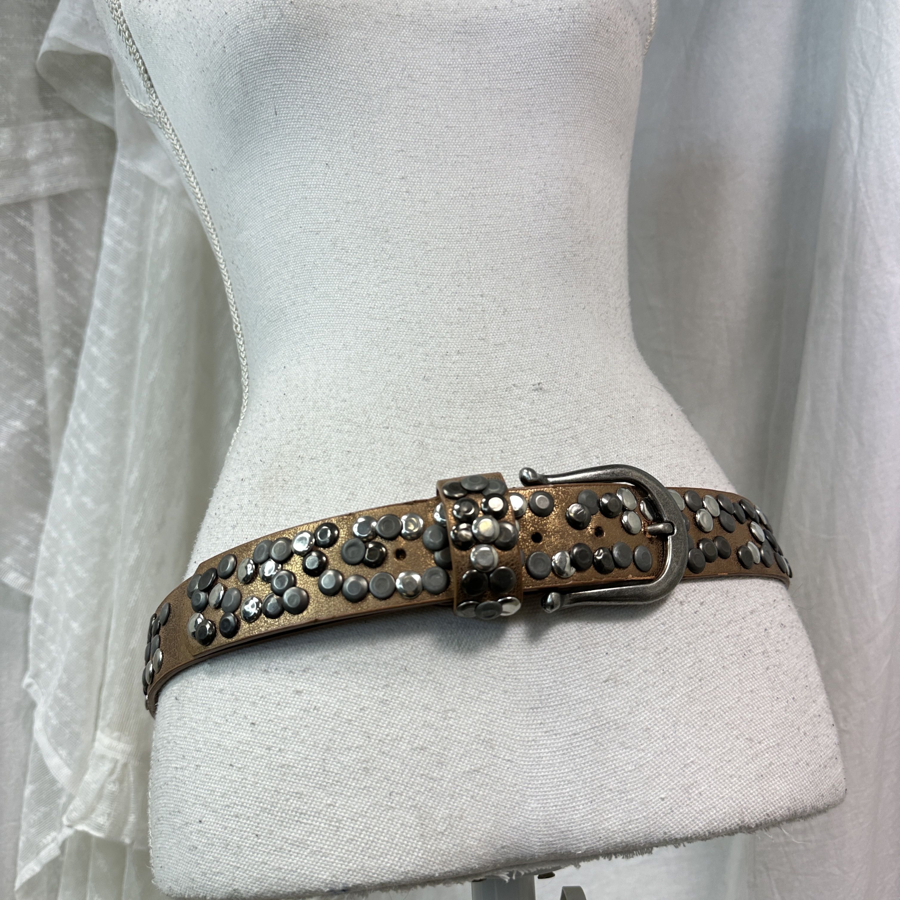 Vintage Vintage Avant Garde Studded Grunge Belt Y2K Size ONE SIZE - 5 Thumbnail