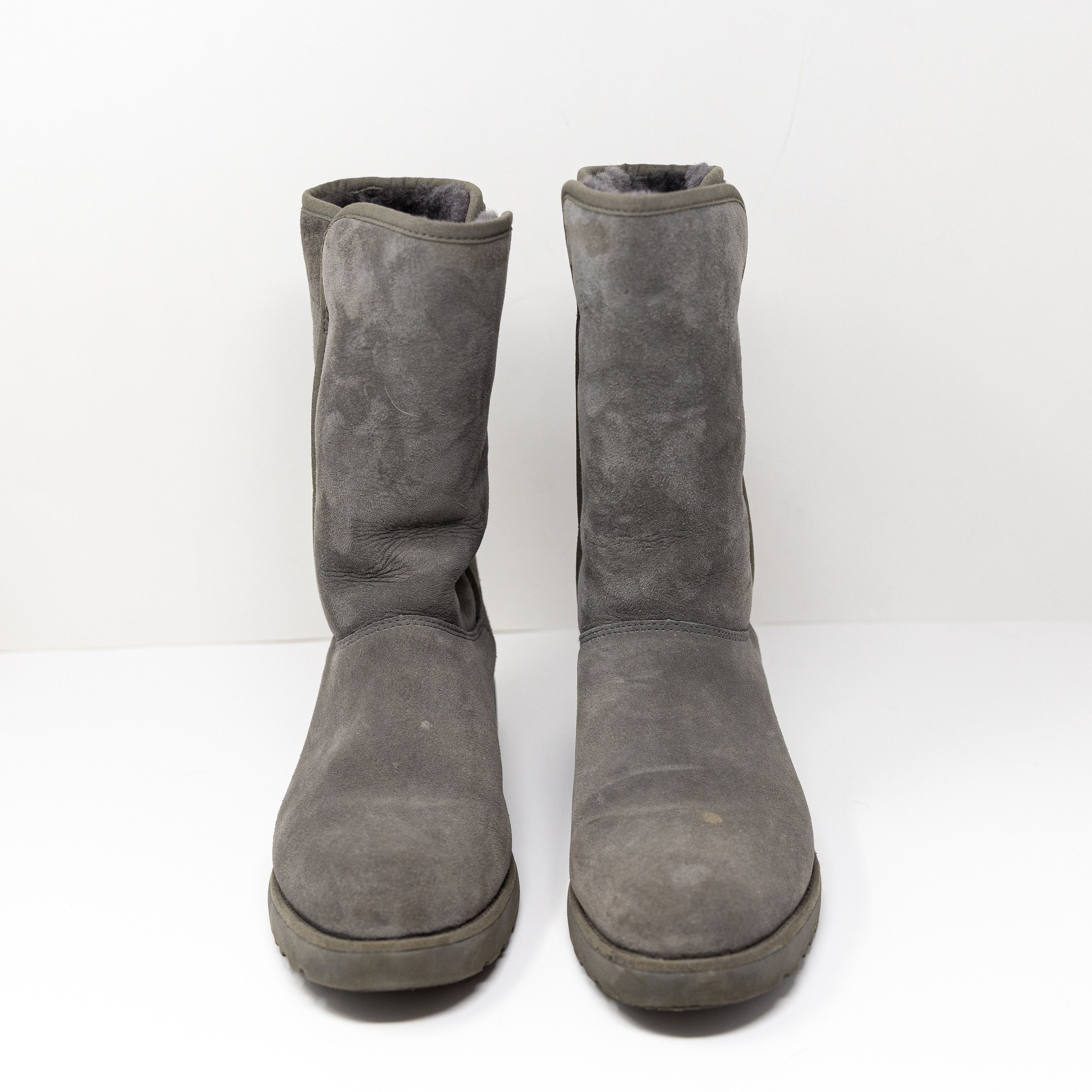 Ugg Ugg Women's Amie Slim Short Wedge Suede Size US 10 / IT 40 - 2 Thumbnail