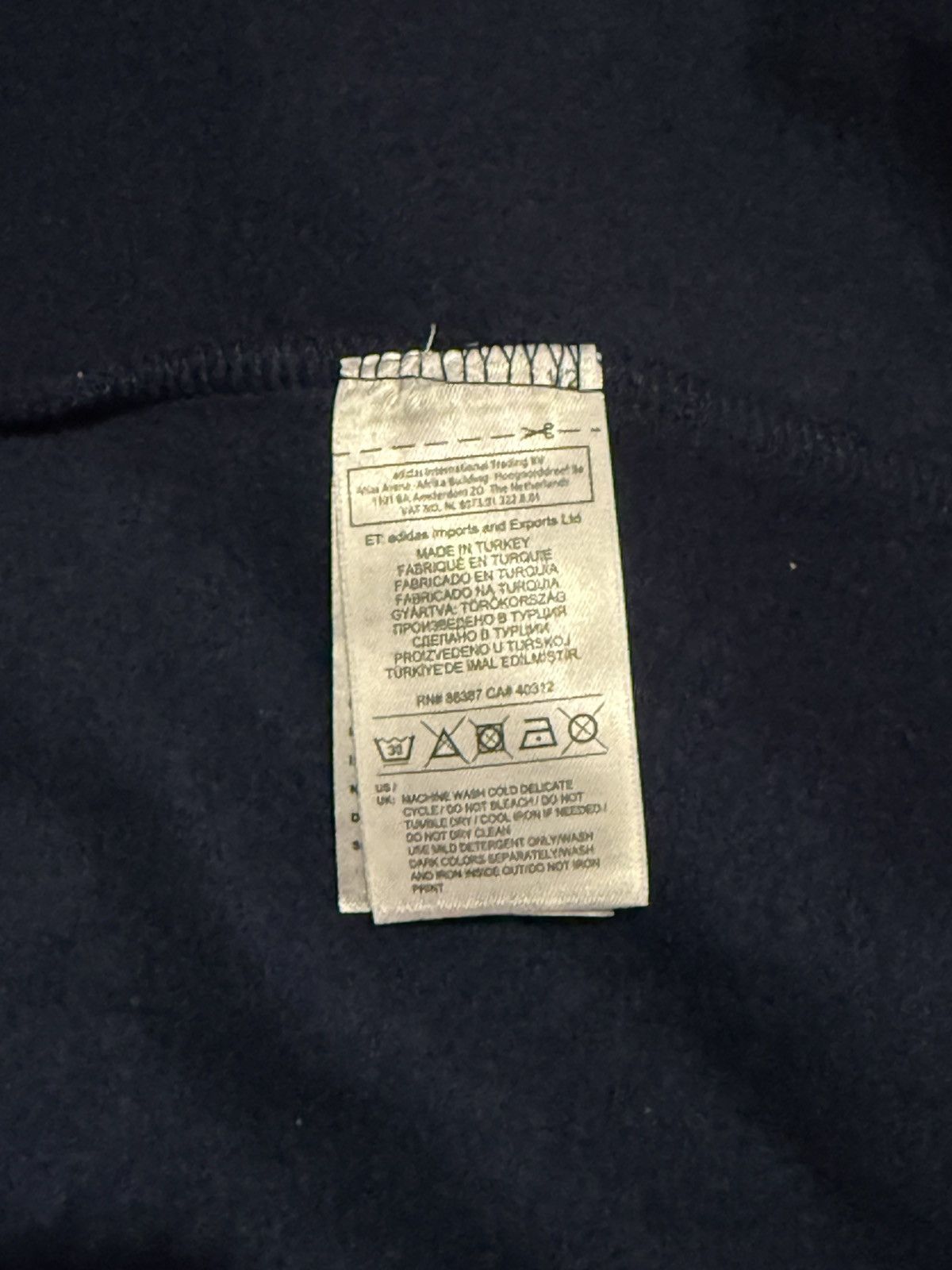Adidas Adidas sweatsuit top Size US L / EU 52-54 / 3 - 4 Thumbnail