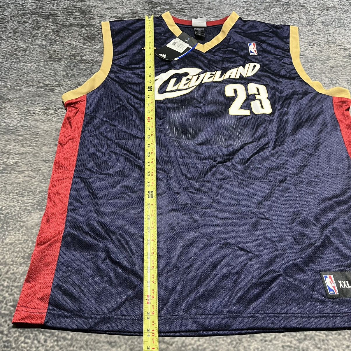 NBA Vintage Lebron James Cleveland Cavaliers Adidas NBA Jersey Size US XXL / EU 58 / 5 - 13 Thumbnail
