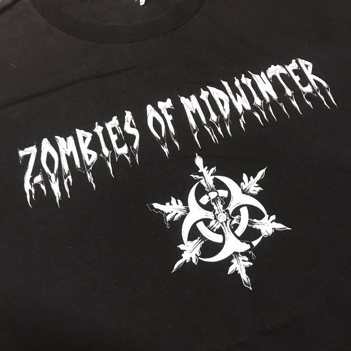 Band Tees Y2k BAND TEE ZOMBIES OF MIDWINTER RARE TEES Size US XL / EU 56 / 4 - 3 Thumbnail