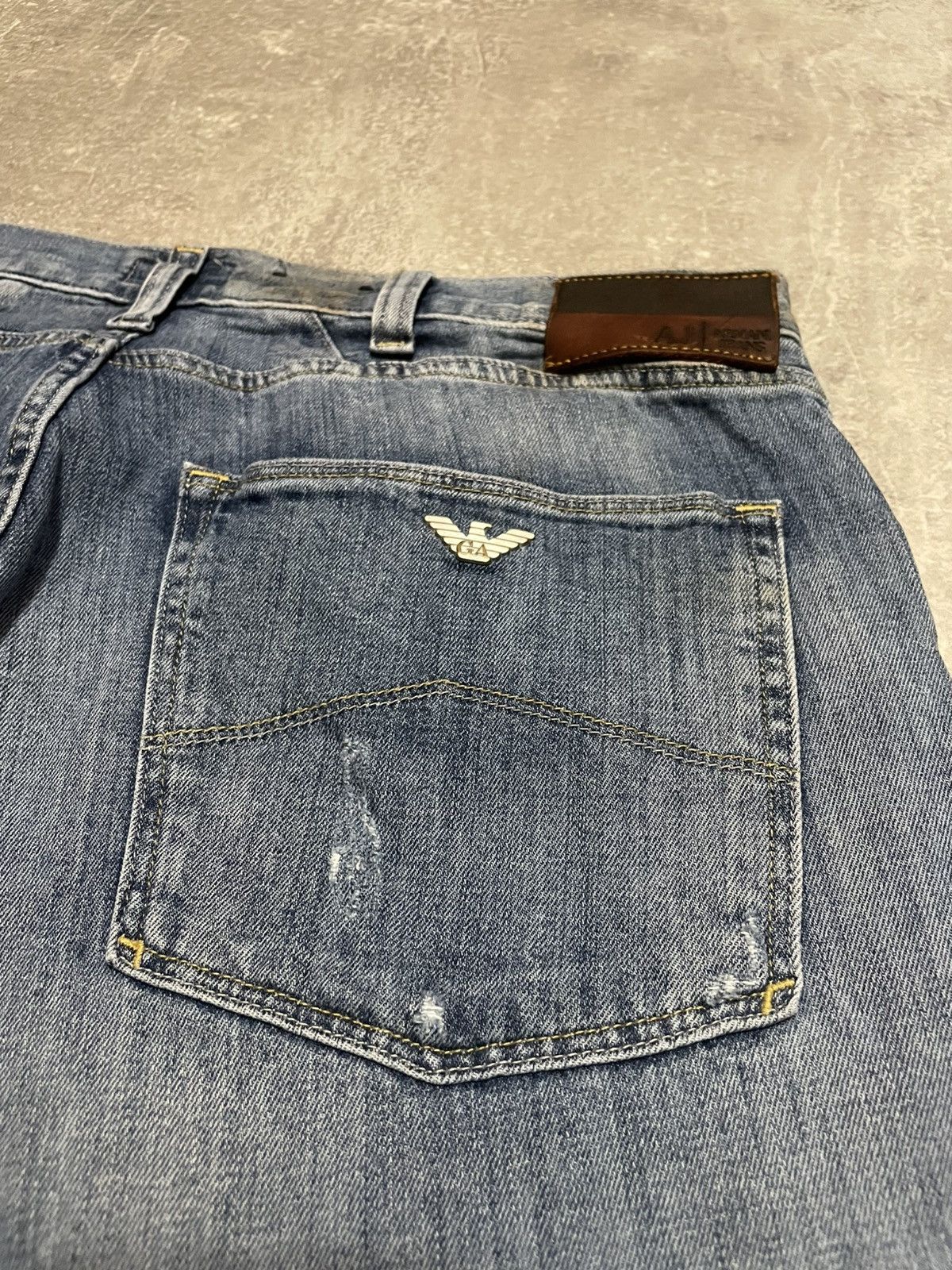 Armani Vintage Armani Jeans Metallic Logo Denim Size 33 Size US 33 - 16 Thumbnail
