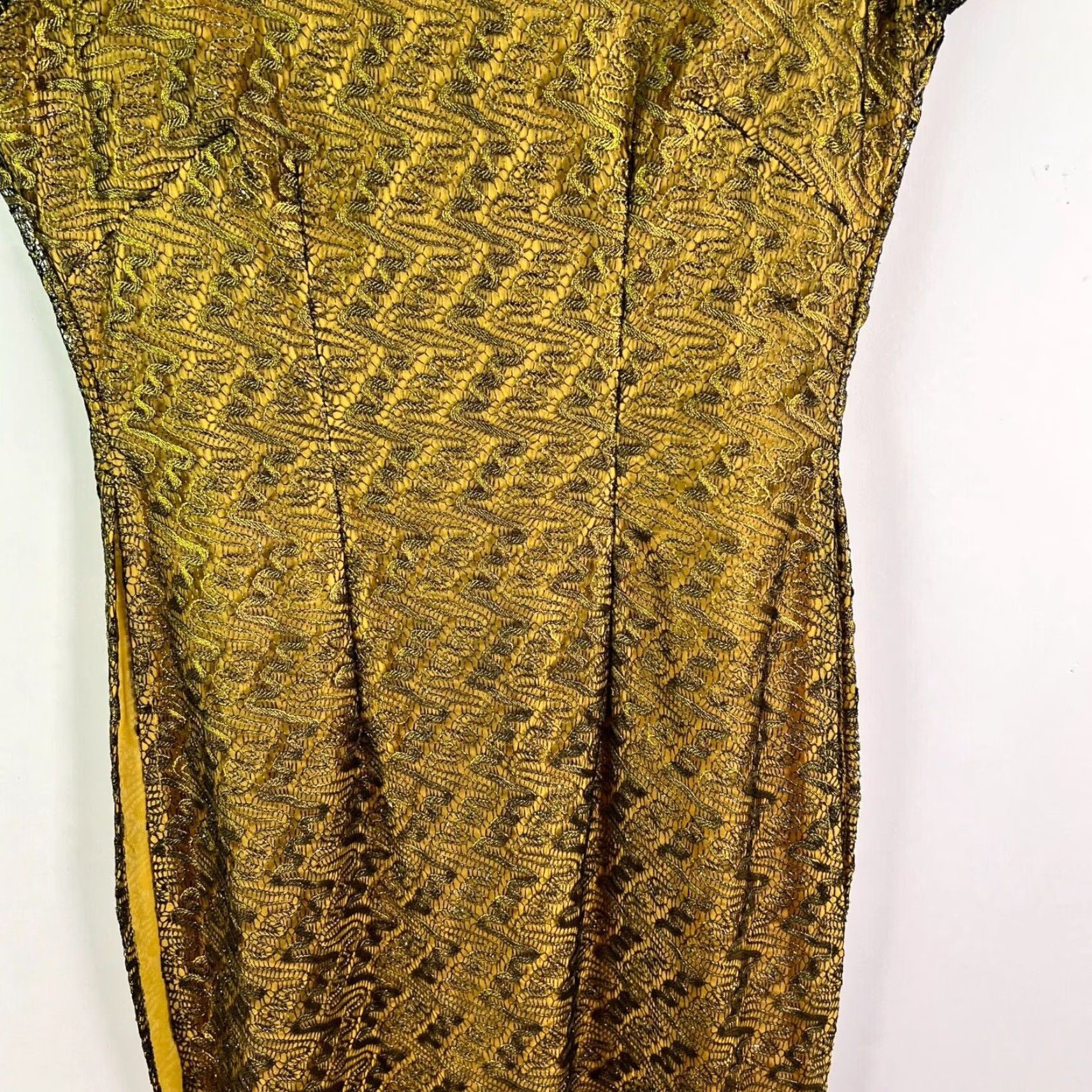 Vintage Brocade Silk Midi Dress XL Yellow Cap Sleeve Mock Neck A-Line Embroidered Flower Womens Size 40" / US 18 - 3 Thumbnail