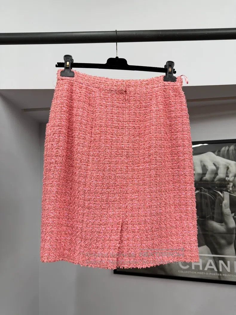Chanel Chanel Orange-pink tweed skirt Size 26" / US 2 / IT 38 - 2 Thumbnail