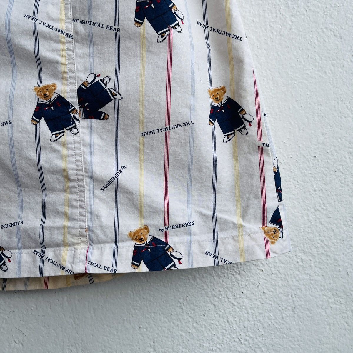 Burberry × Vintage Real Vintage Burberrys The Nautical Bear Monogram Skirts Size 26" / US 2 / IT 38 - 9 Thumbnail