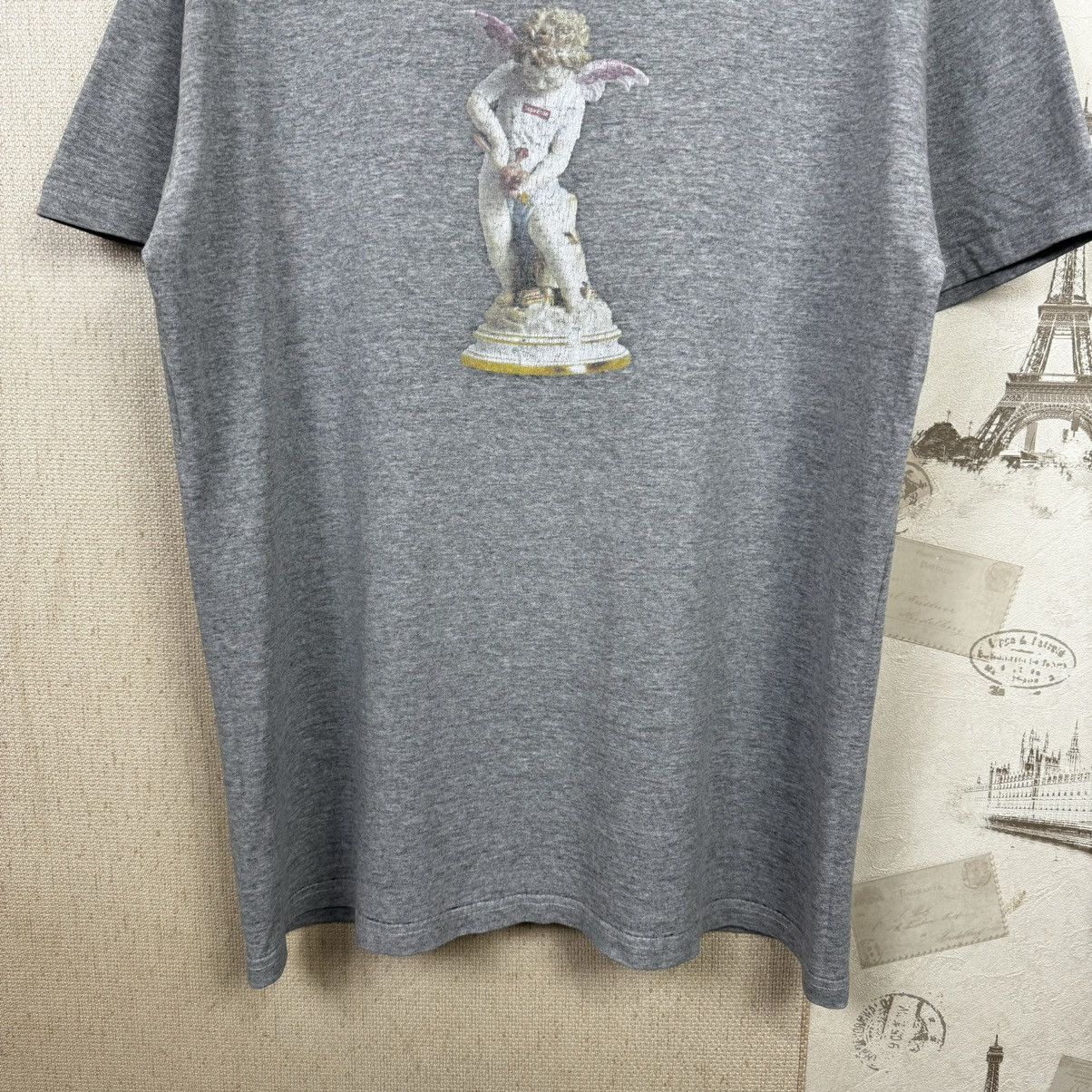 Supreme Supreme T shirt Cupid Tee SS19 Grey L Streetwear Size US L / EU 52-54 / 3 - 8 Thumbnail