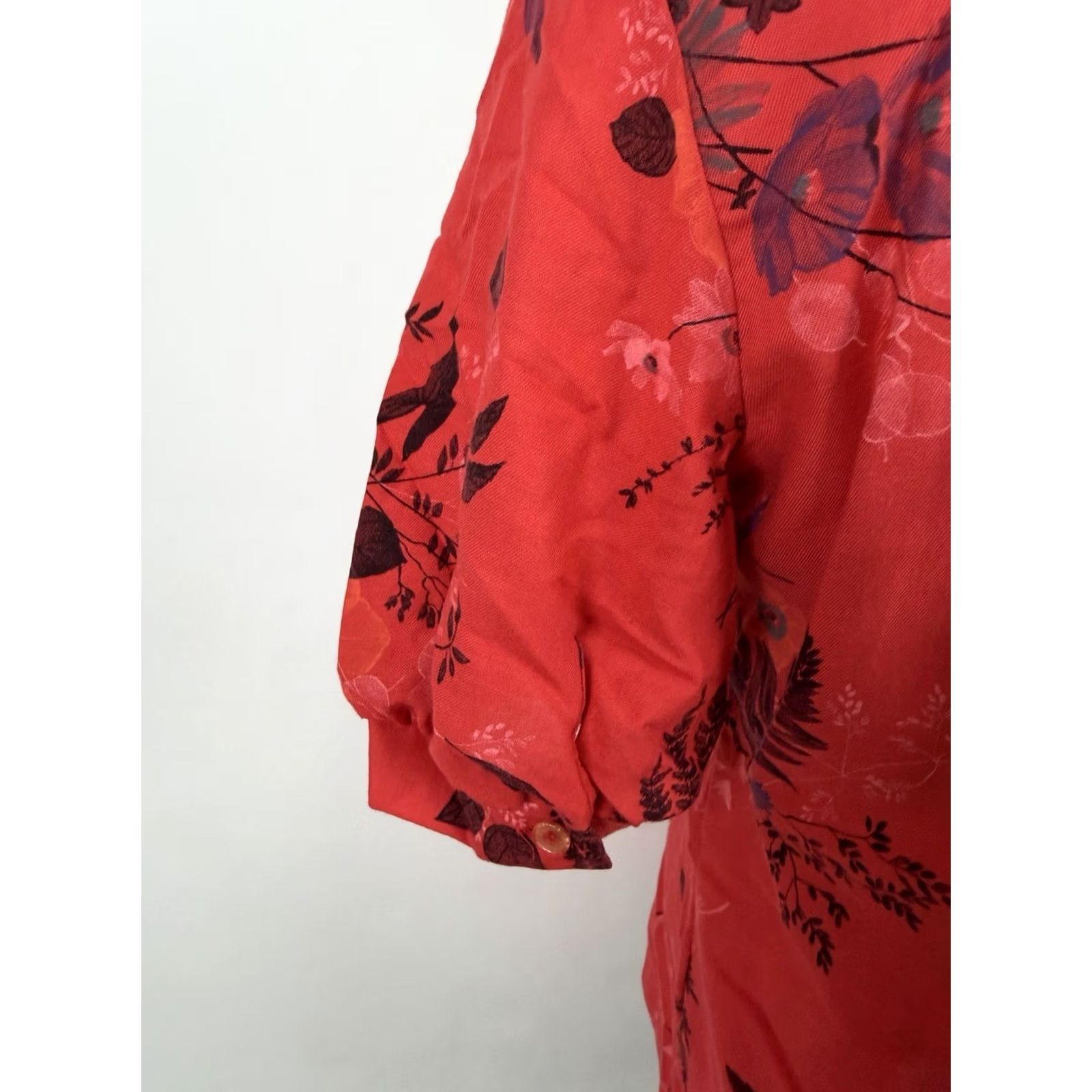 Vintage VINTAGE Avon Red Blouse Womens S Puff Sleeve Button Front Floral Print 70s 80s Bohemian Retro Shirt Womens Size S / US 4 / IT 40 - 7 Thumbnail